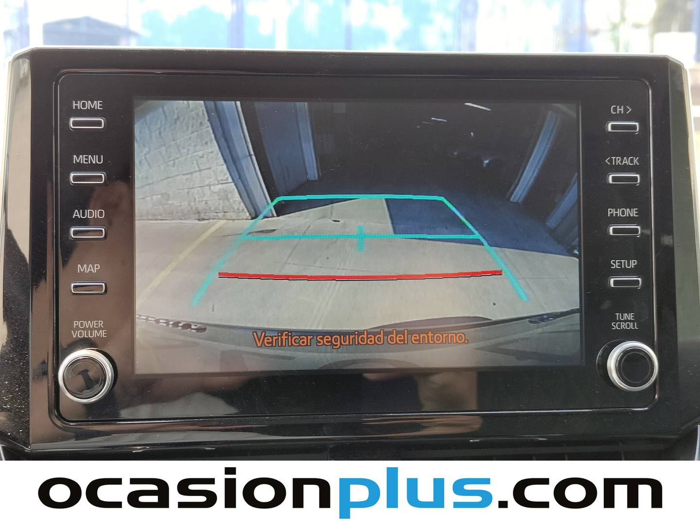 Equipamiento del Toyota Corolla Toyota Corolla 1.8 125 Híbrido Sedan ADVANCE E-CVT (122 CV)