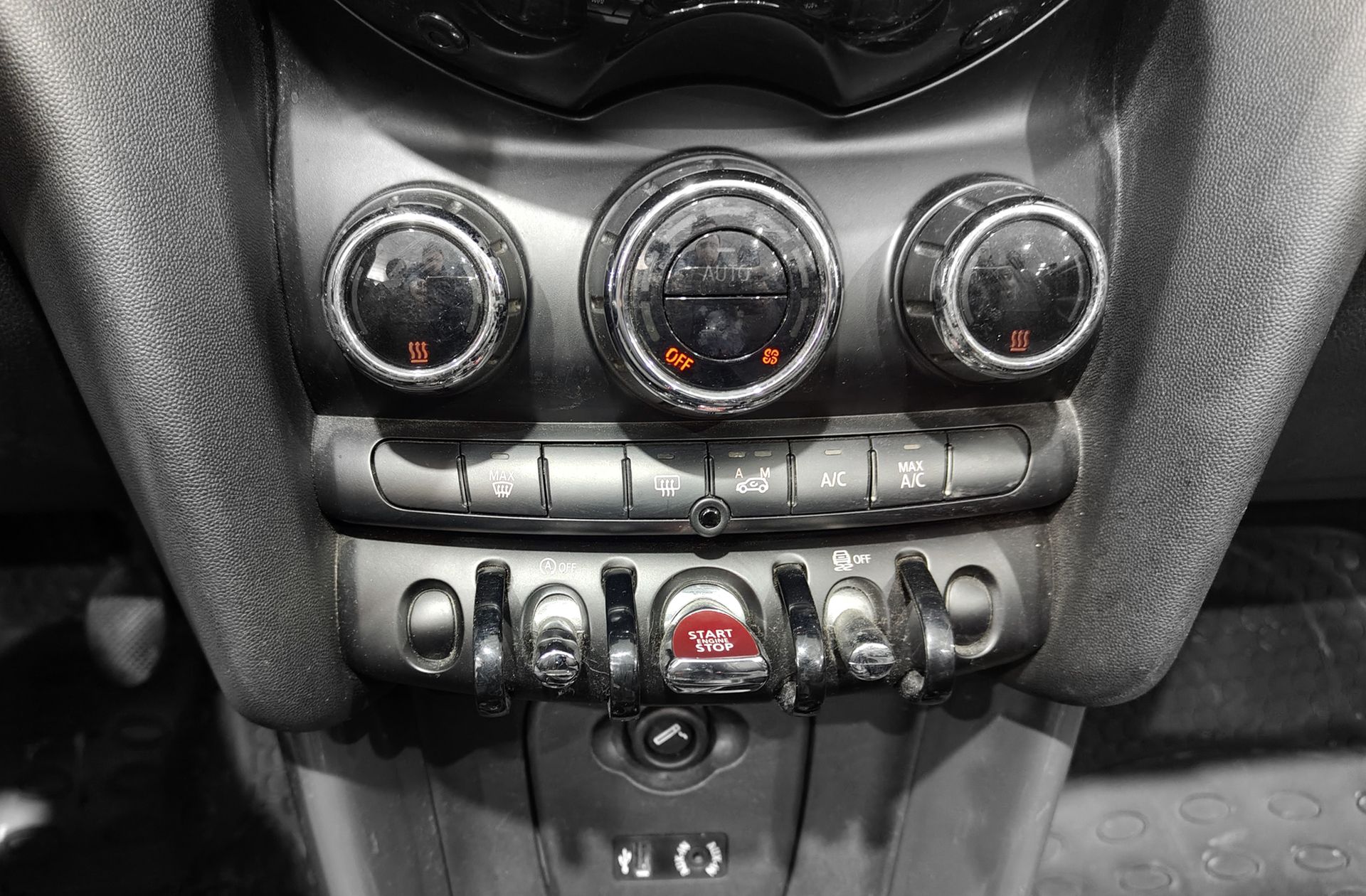 MINI Cooper Cabrio D - foto 32