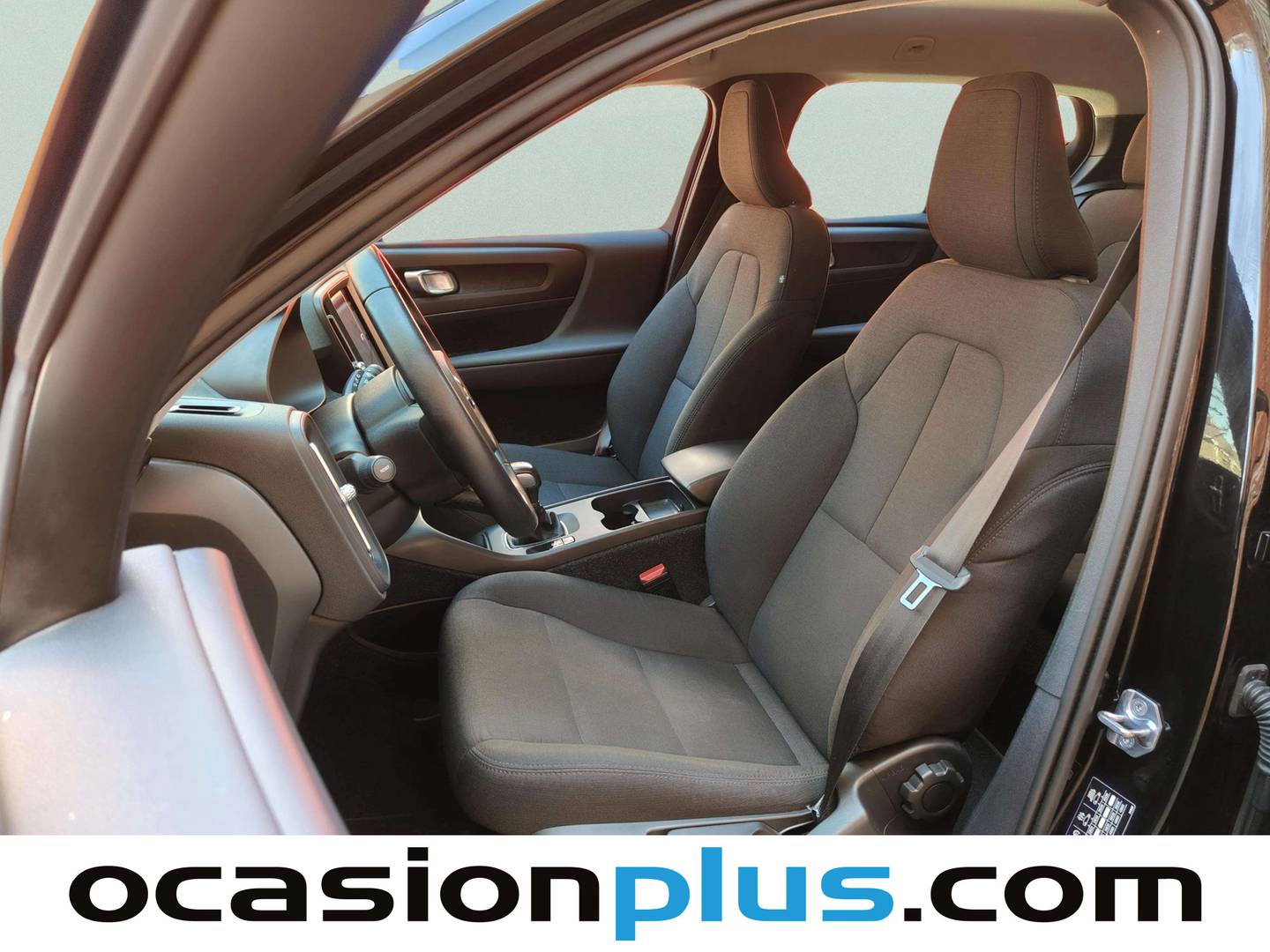 Foto asientos delanteros Volvo XC40 Volvo XC40 T3 Momentum Core (163 CV)