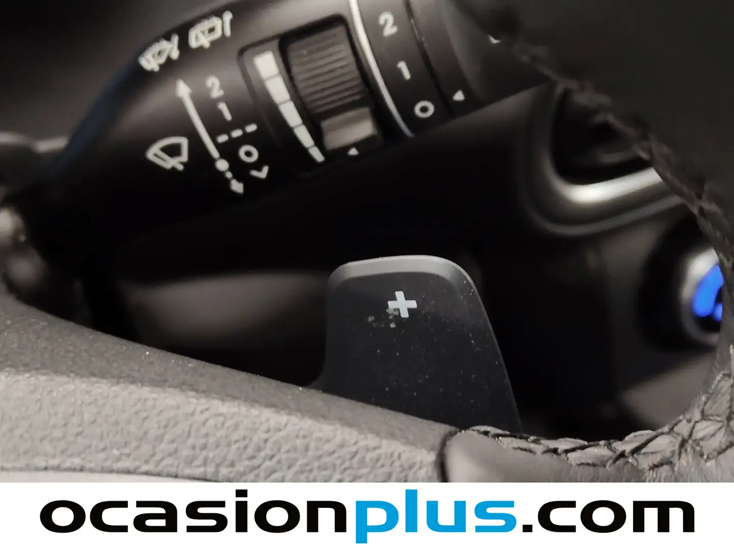 Foto Hyundai Kona Hyundai Kona 1.0 TGDi Maxx 4x2 DCT (120 CV)