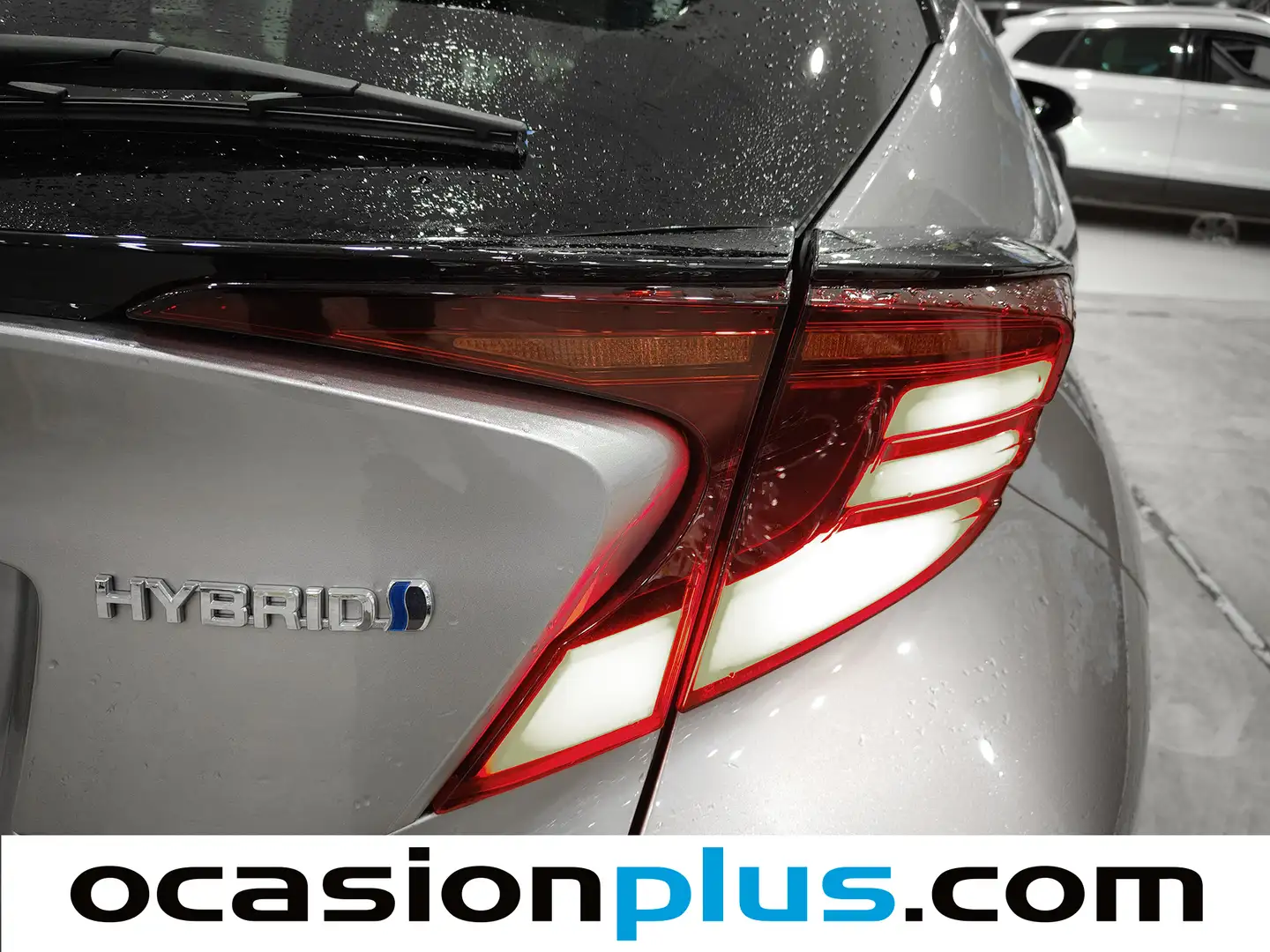 Foto Toyota C-HR Toyota C-HR 180H Advance  (184 CV)