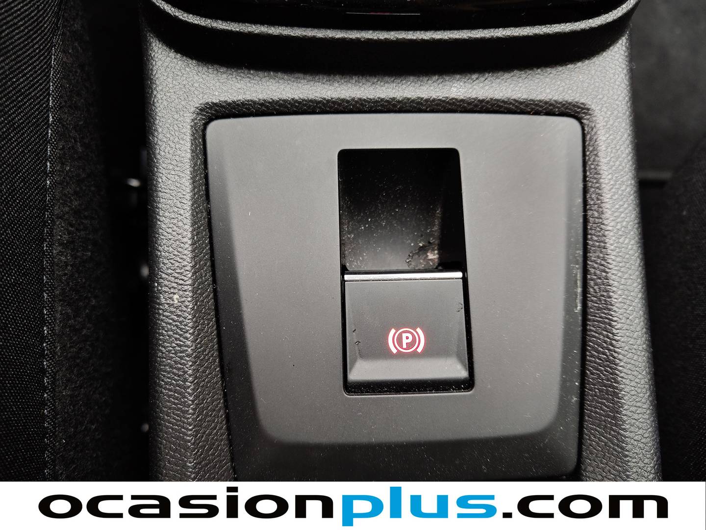 Extras del Citroën C3 Aircross Citroën C3 Aircross Hybrid 145 Plus e-DCS6 (145 CV)