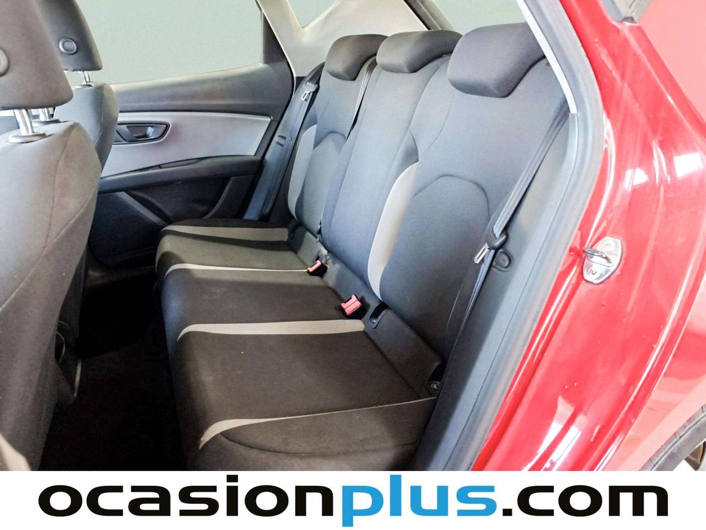 Foto asientos traseros Seat León Seat León 1.2 TSI S&S Reference (105 CV)