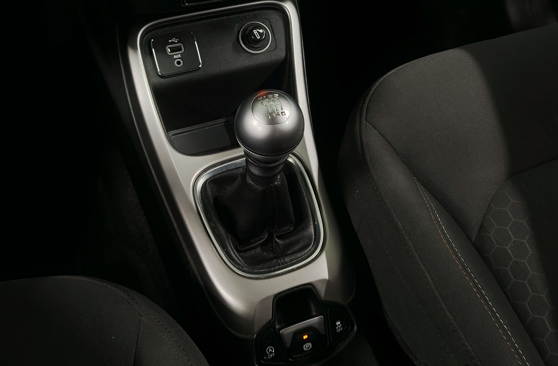 Jeep Compass 1.6 MultiJet Longitude 4x2 - foto 5