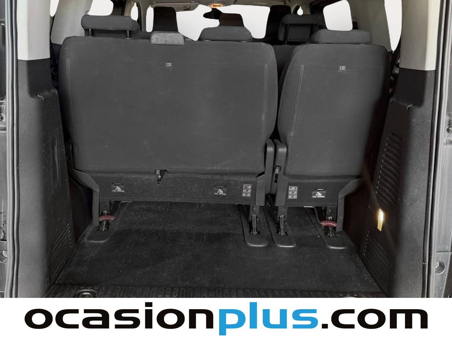 Fotos maletero Toyota Proace Verso Toyota Proace Verso 2.0 D SHUTTLE + PACK ACTIVE L1 (150 CV) 9 plazas