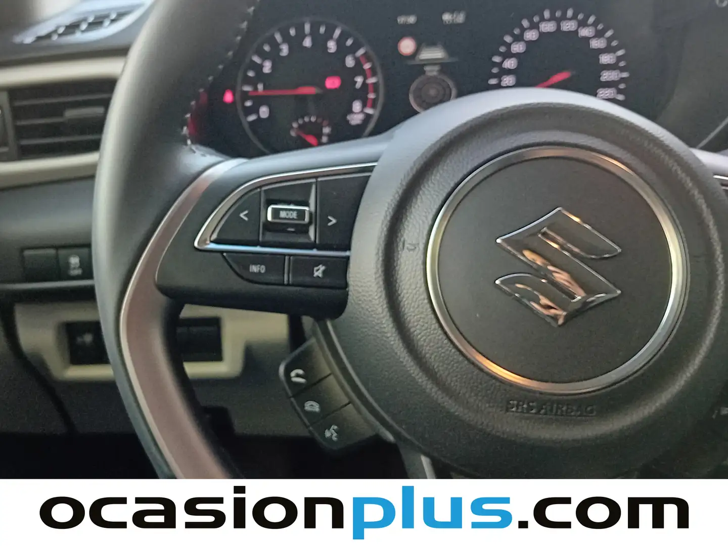 Foto Suzuki Swift Suzuki Swift 1.2 Mild Hybrid S2 (83 CV)