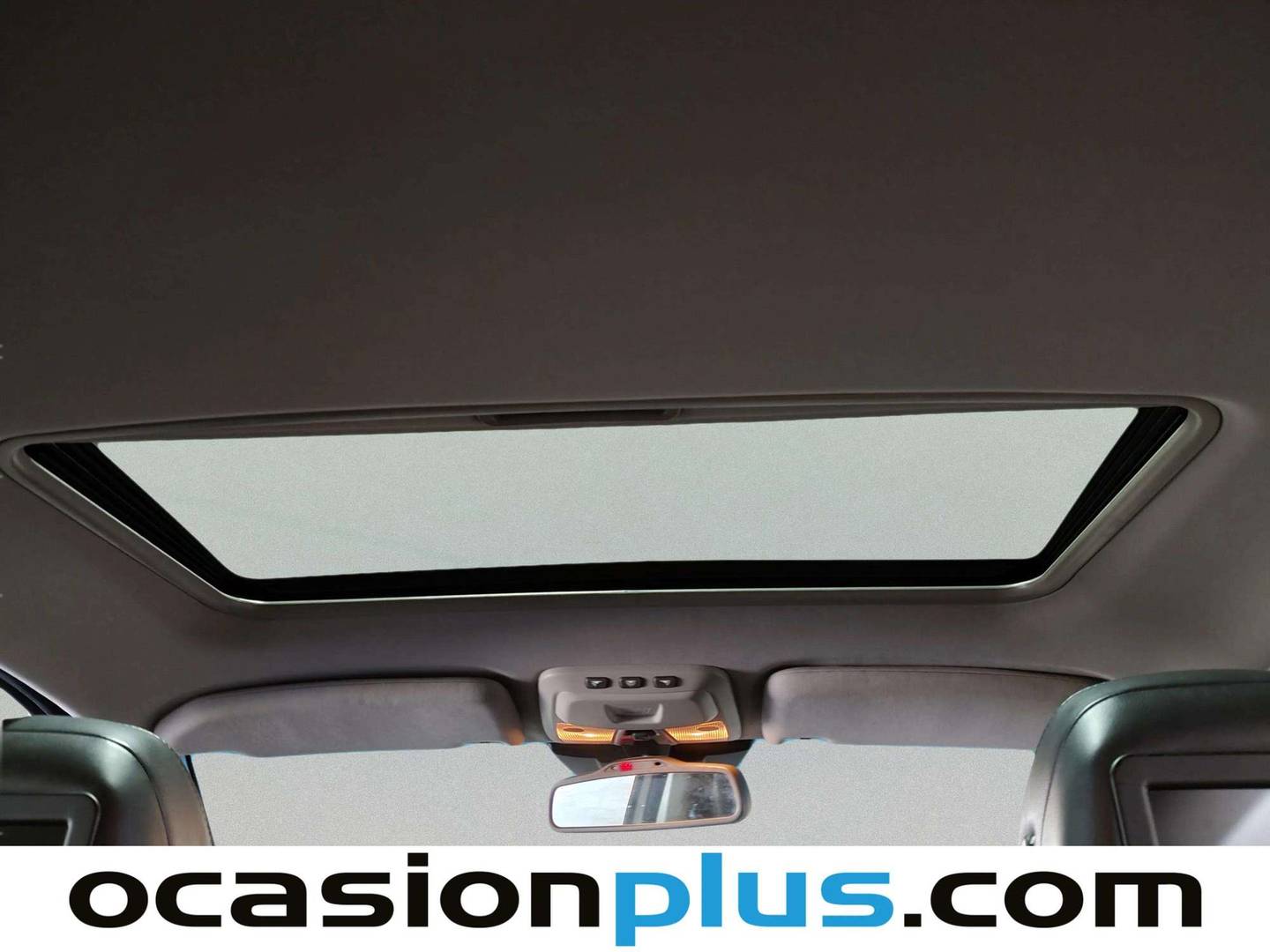 Equipamiento del Volvo XC90 Volvo XC90 D5 Executive Auto (185 CV)