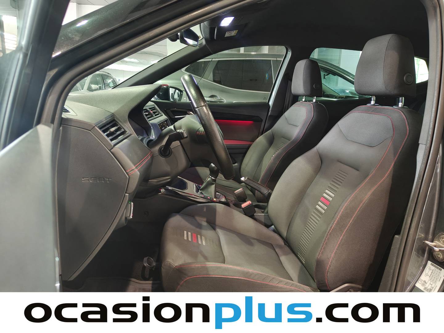 Foto asientos delanteros Seat Arona Seat Arona 1.0 TSI S&S FR (115 CV)