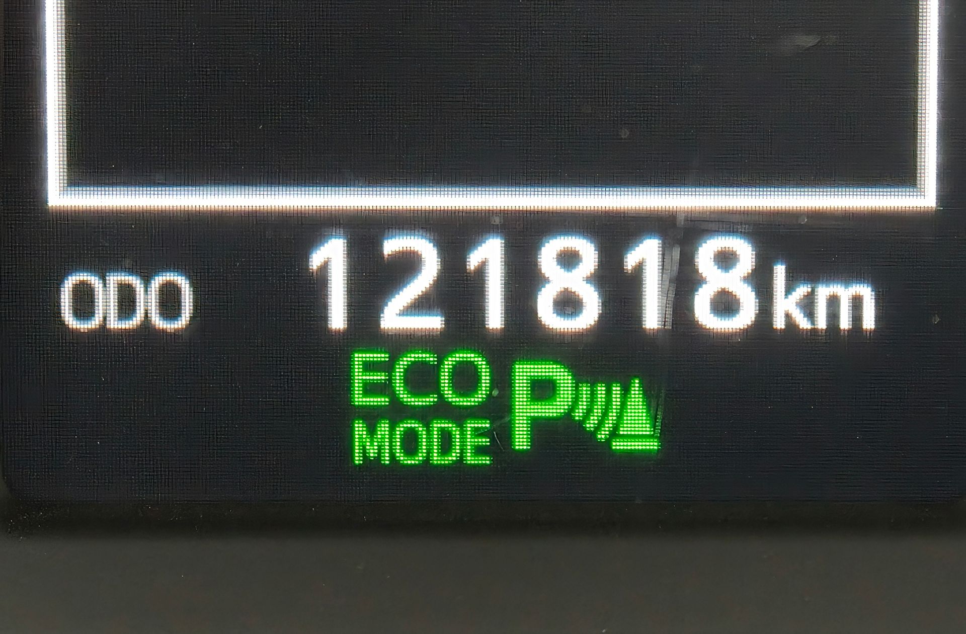 Toyota RAV4 2.5l hybrid Advance Pack Drive 2WD - foto 9