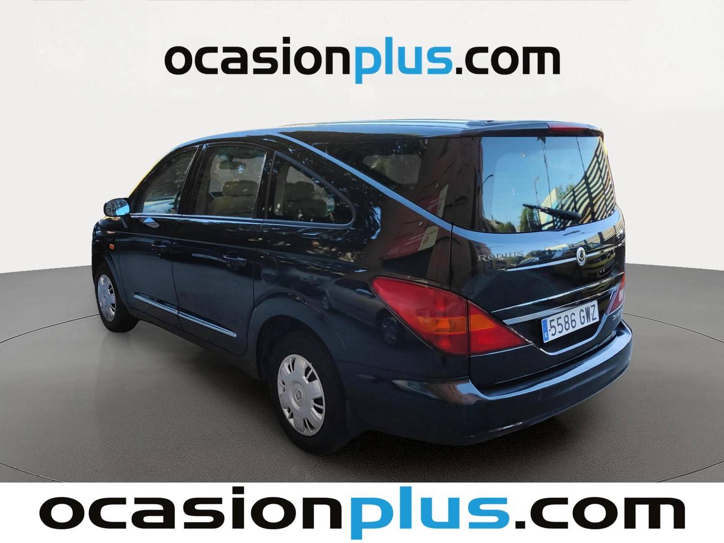 Foto trasera SsangYong Rodius SsangYong Rodius 270 Xdi (165 CV) 7 Plazas izquierda