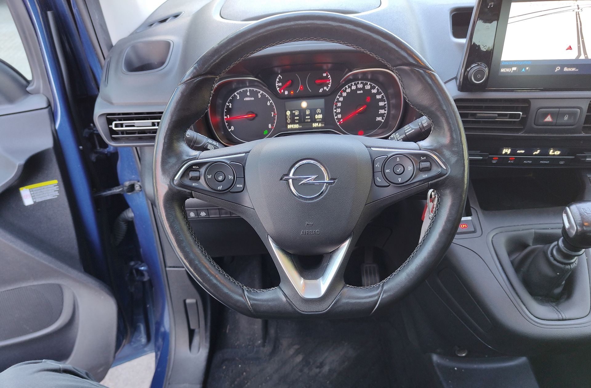 Opel Combo 1.2 Turbo Selective XL - foto 21