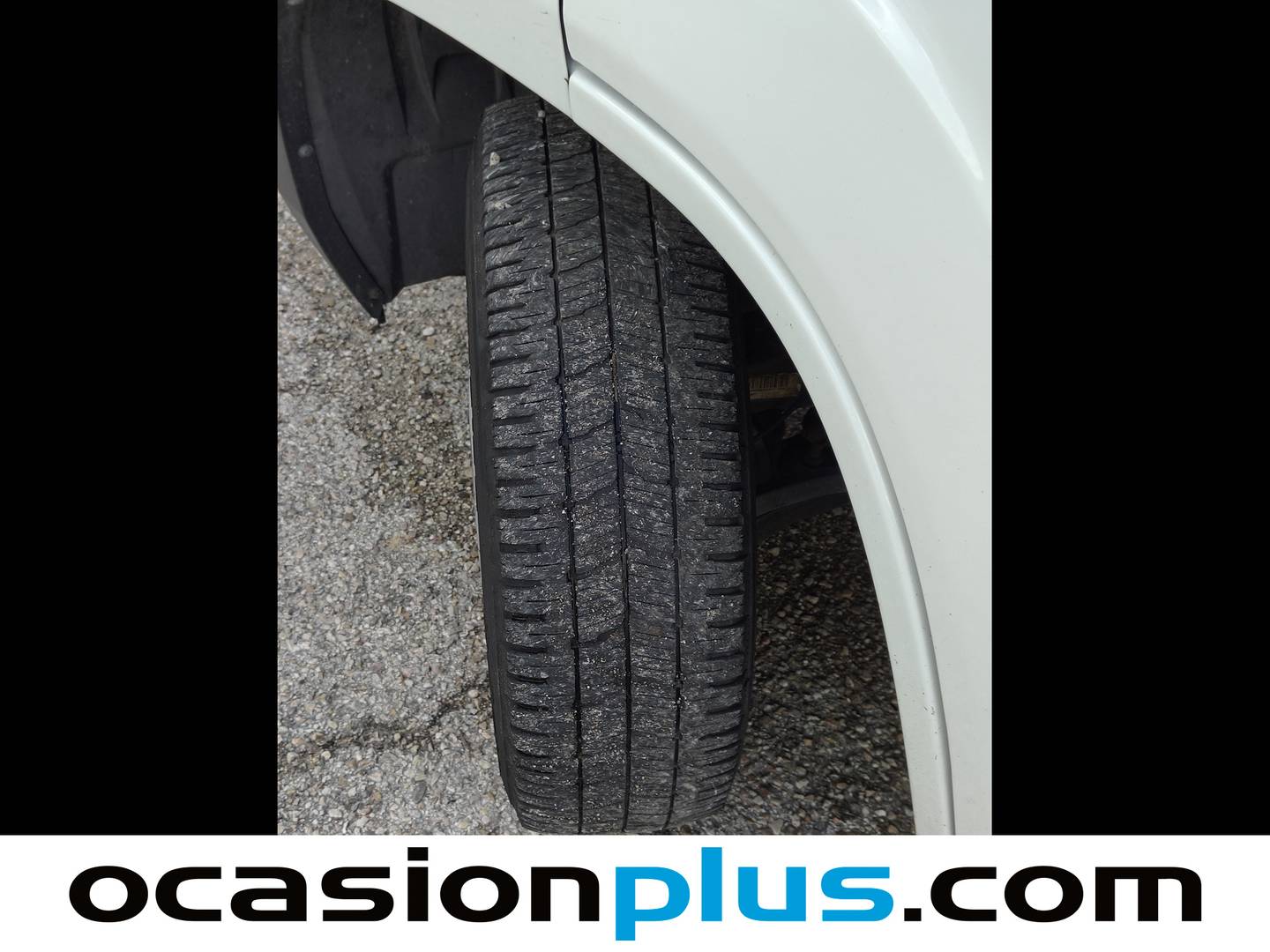 Foto Peugeot Boxer Peugeot Boxer BlueHDi 140 S&S 333 L2H1 (140 CV)