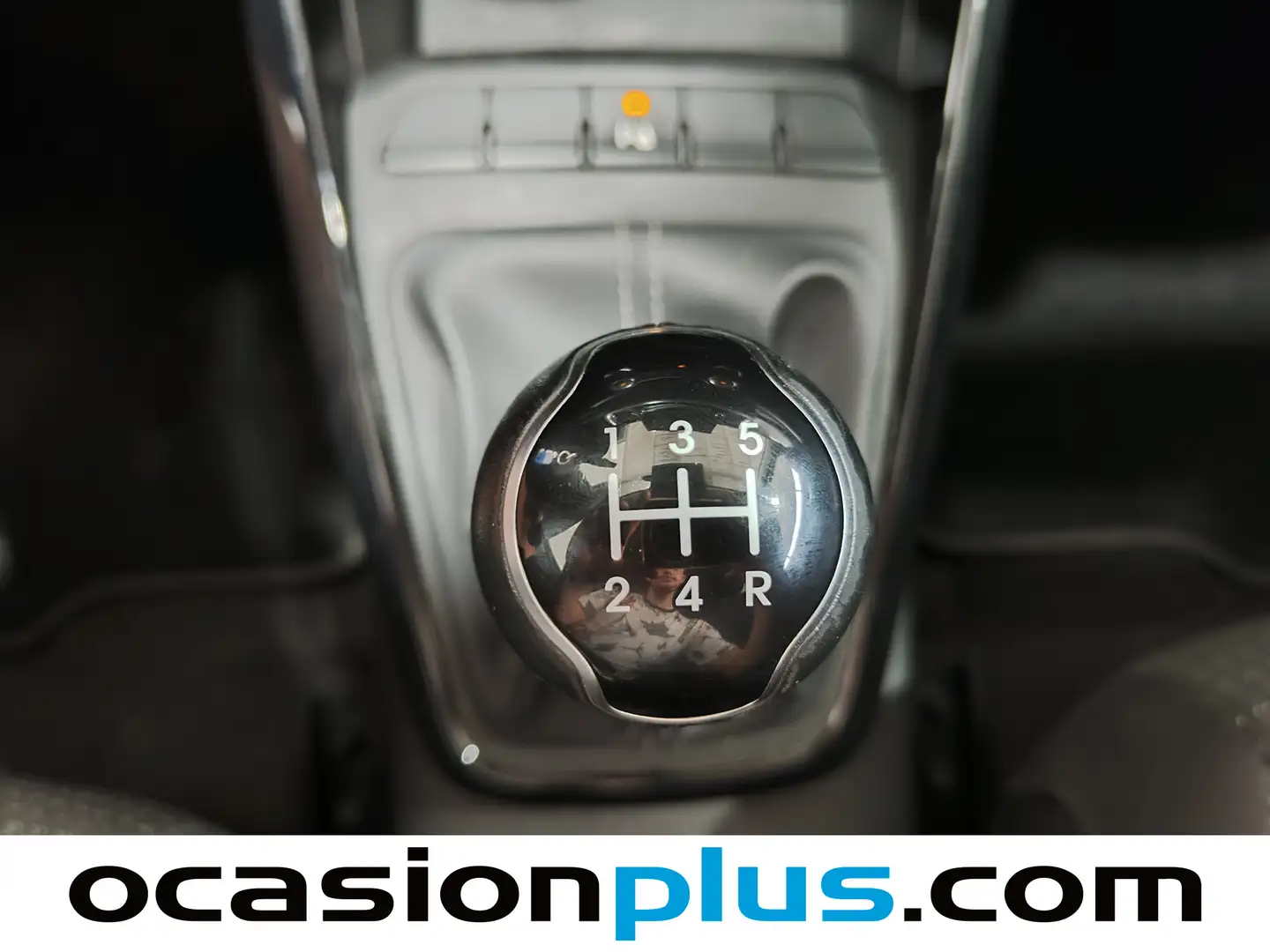 Foto KIA Stonic Kia Stonic 1.0 T-GDi MHEV Drive iMT (100 CV)