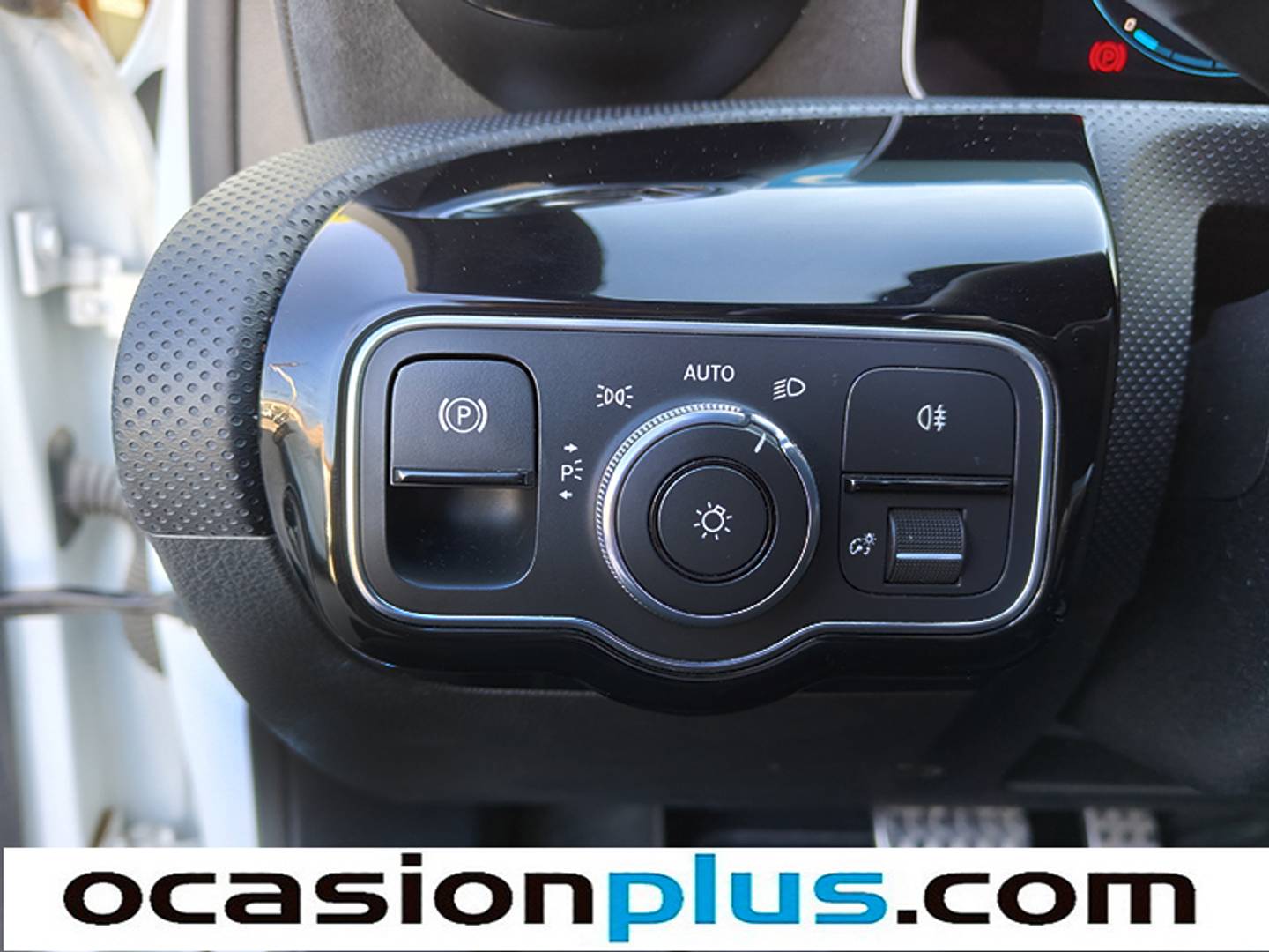 Foto Mercedes Clase A Mercedes-Benz Clase A 180 d 85 kW (116 CV) PACK AMG