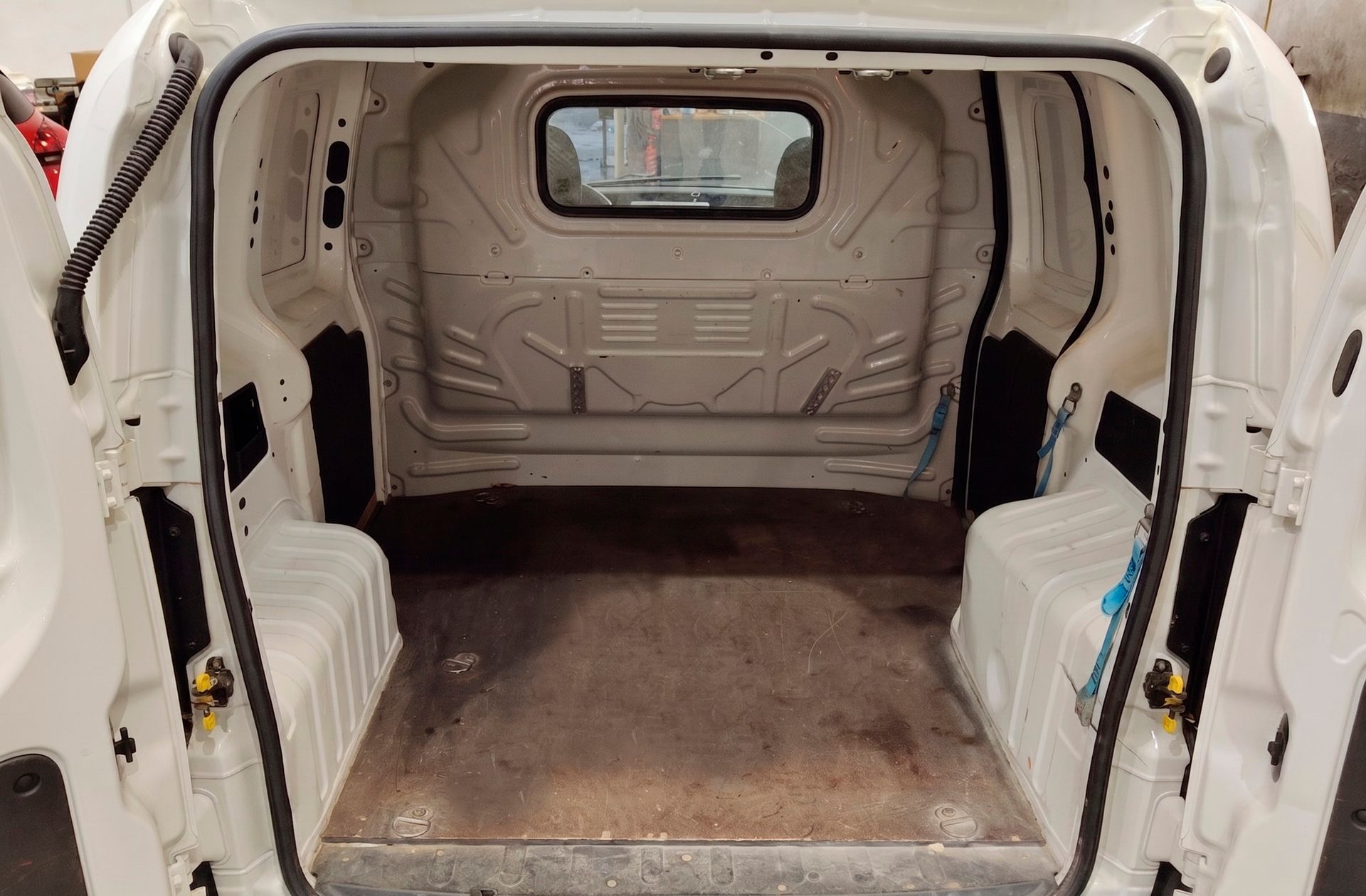 Fiat Fiorino Furgon 1.3 MultiJet Base - foto 11