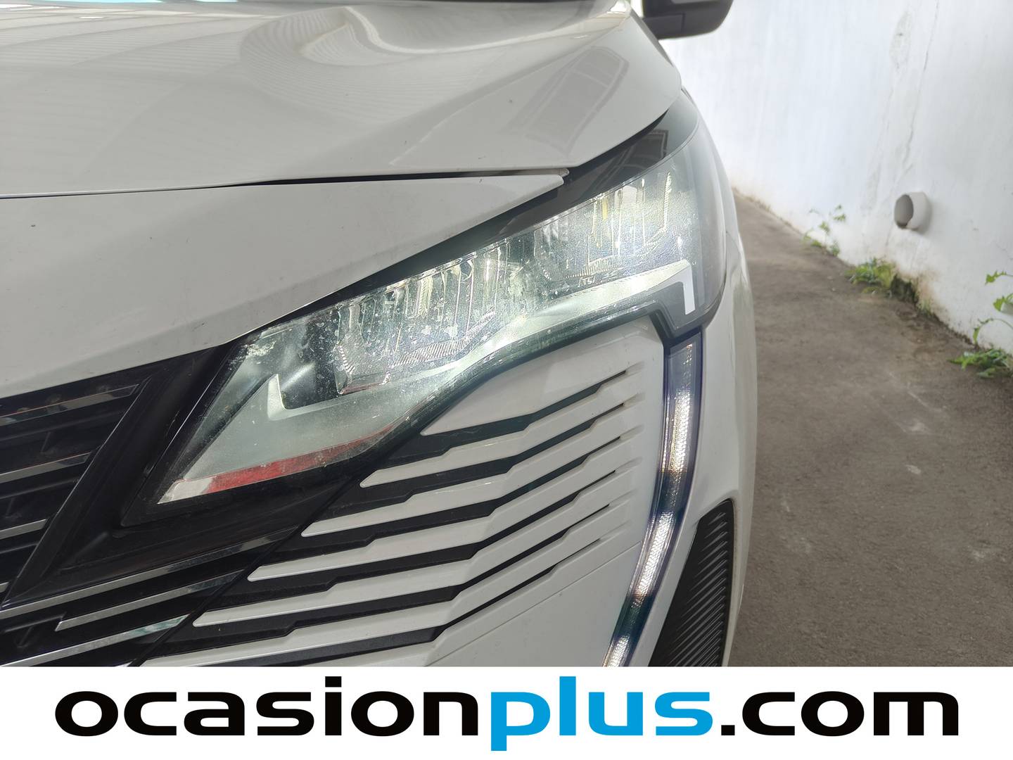 Foto Peugeot 3008 Hybrid Peugeot 3008 Hybrid 300 Allure Pack e-EAT8  (300 CV)