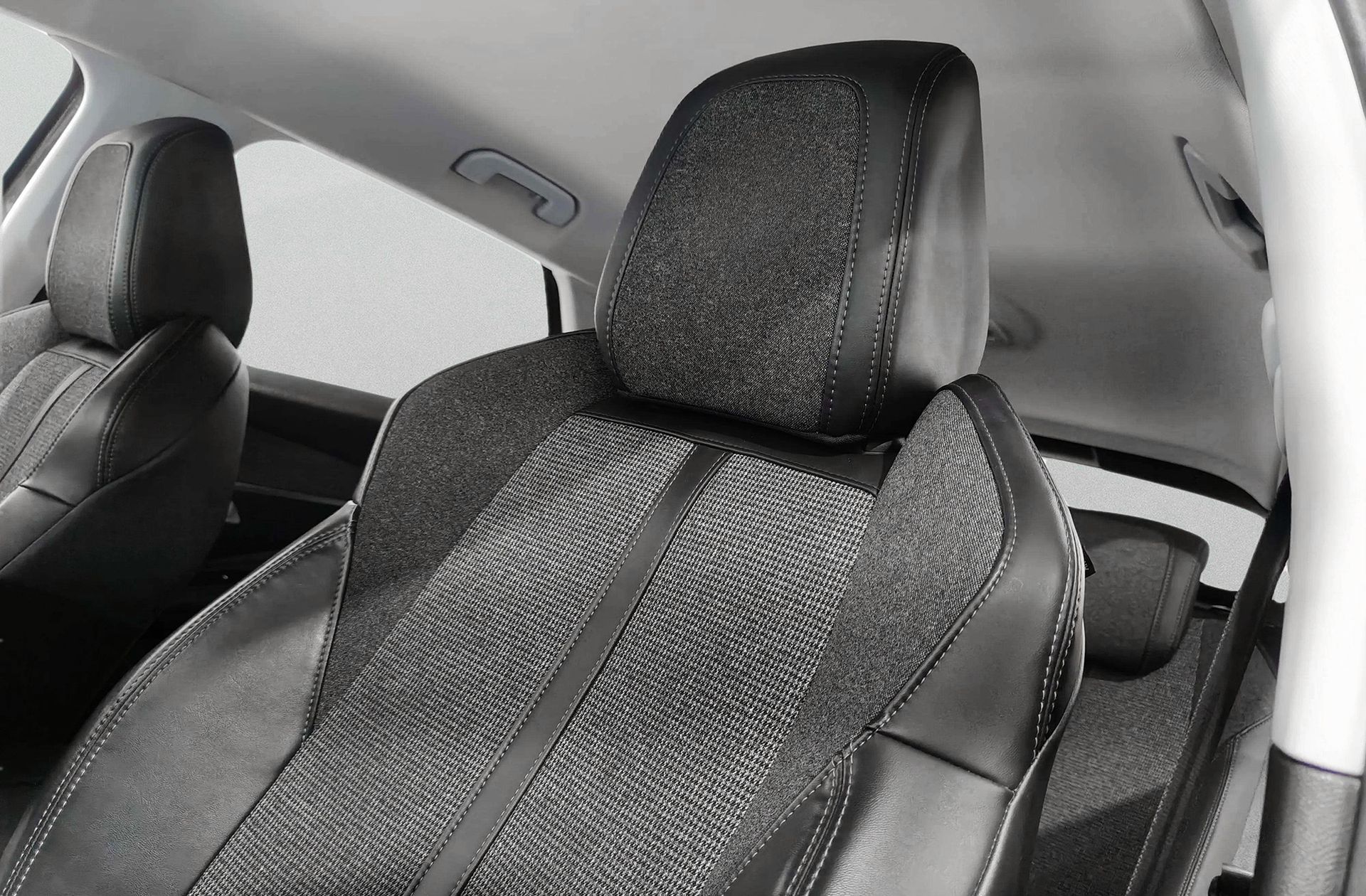Peugeot 3008 PureTech 130 Allure - foto 12