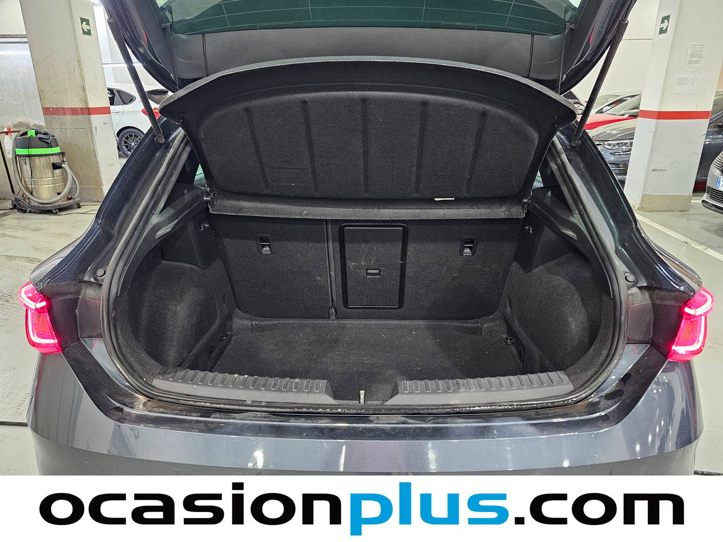 Fotos maletero Seat León Seat León 1.5 TSI S&S FR Go L (150 CV)