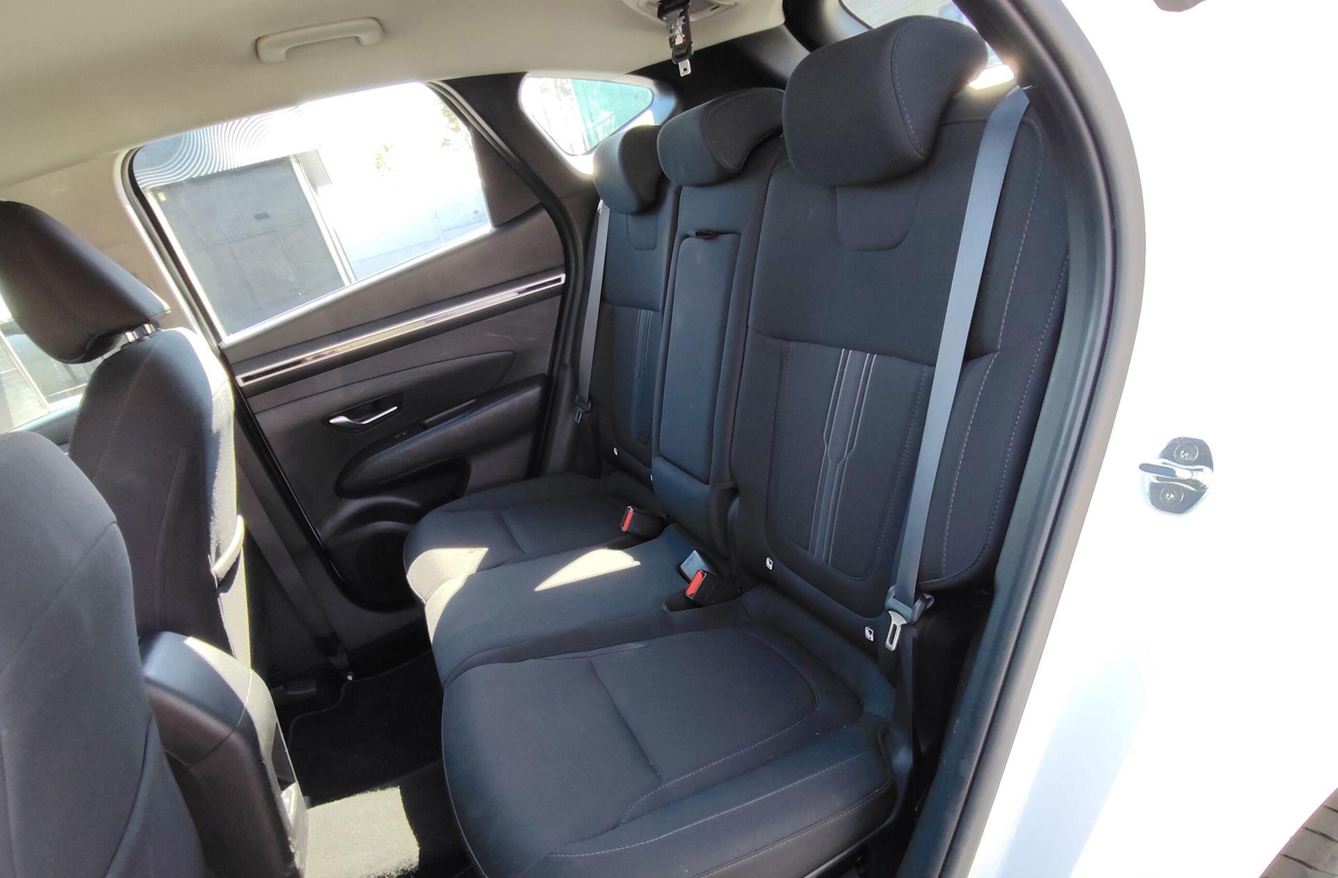 Hyundai Tucson 1.6 CRDi 48V Maxx 4x4 DCT - foto 12