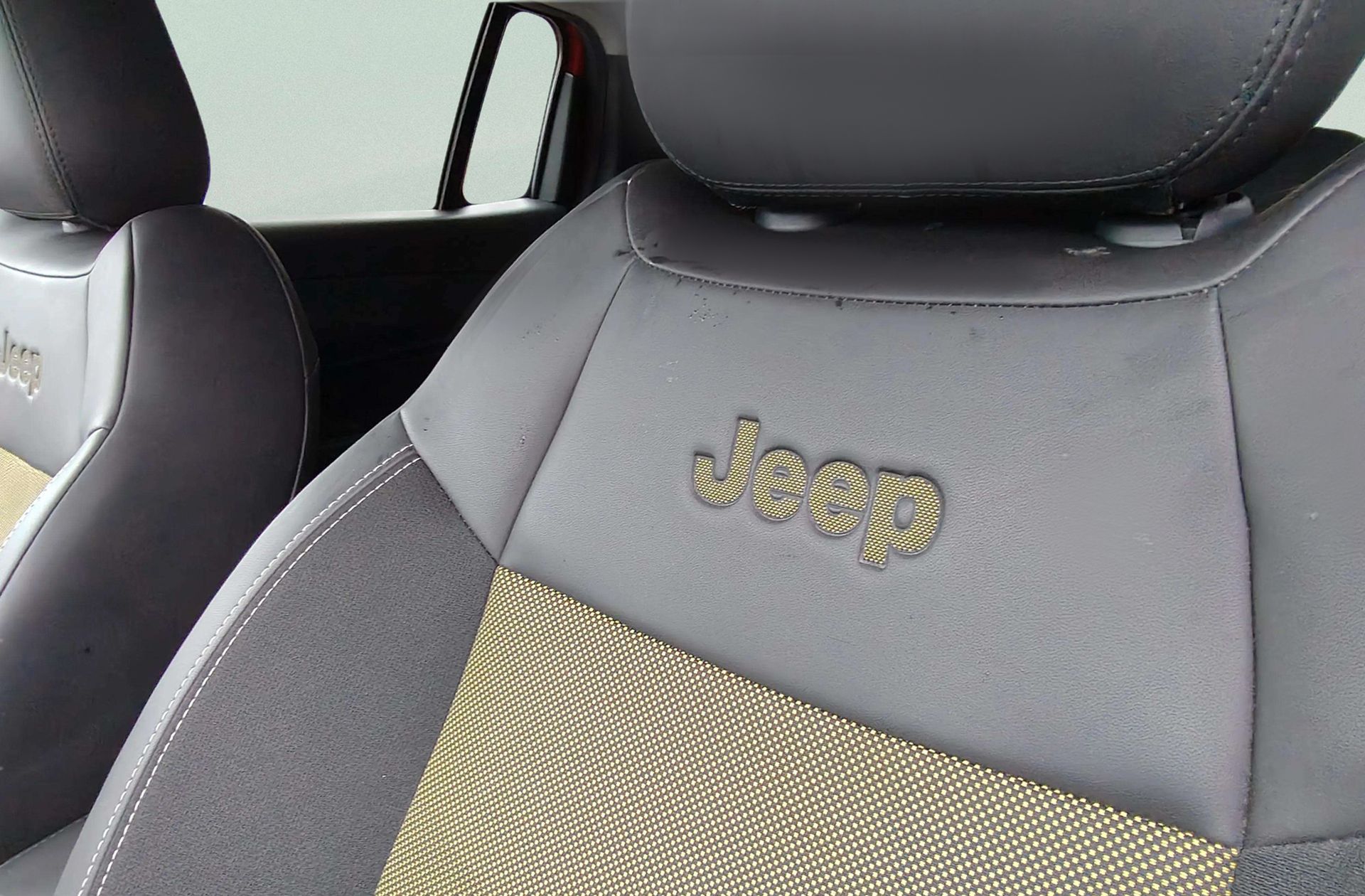 Jeep Avenger 1.2 G Summit - foto 6