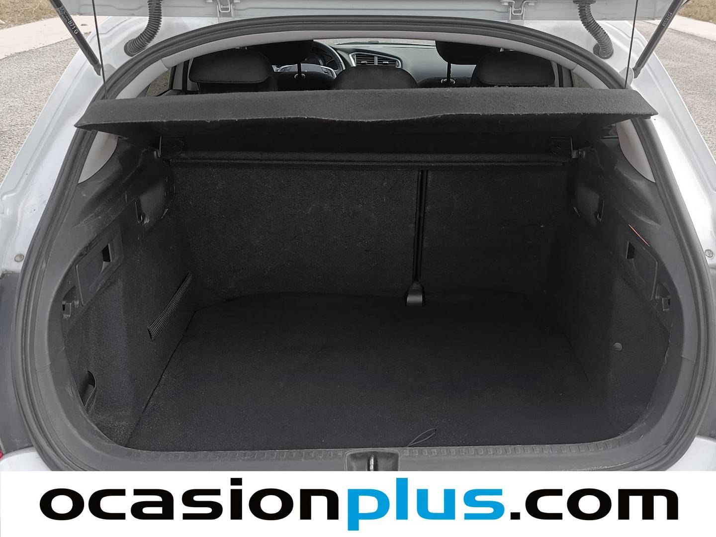 Fotos maletero Citroën C4 Citroën C4 1.6 HDI Tonic (92 CV)