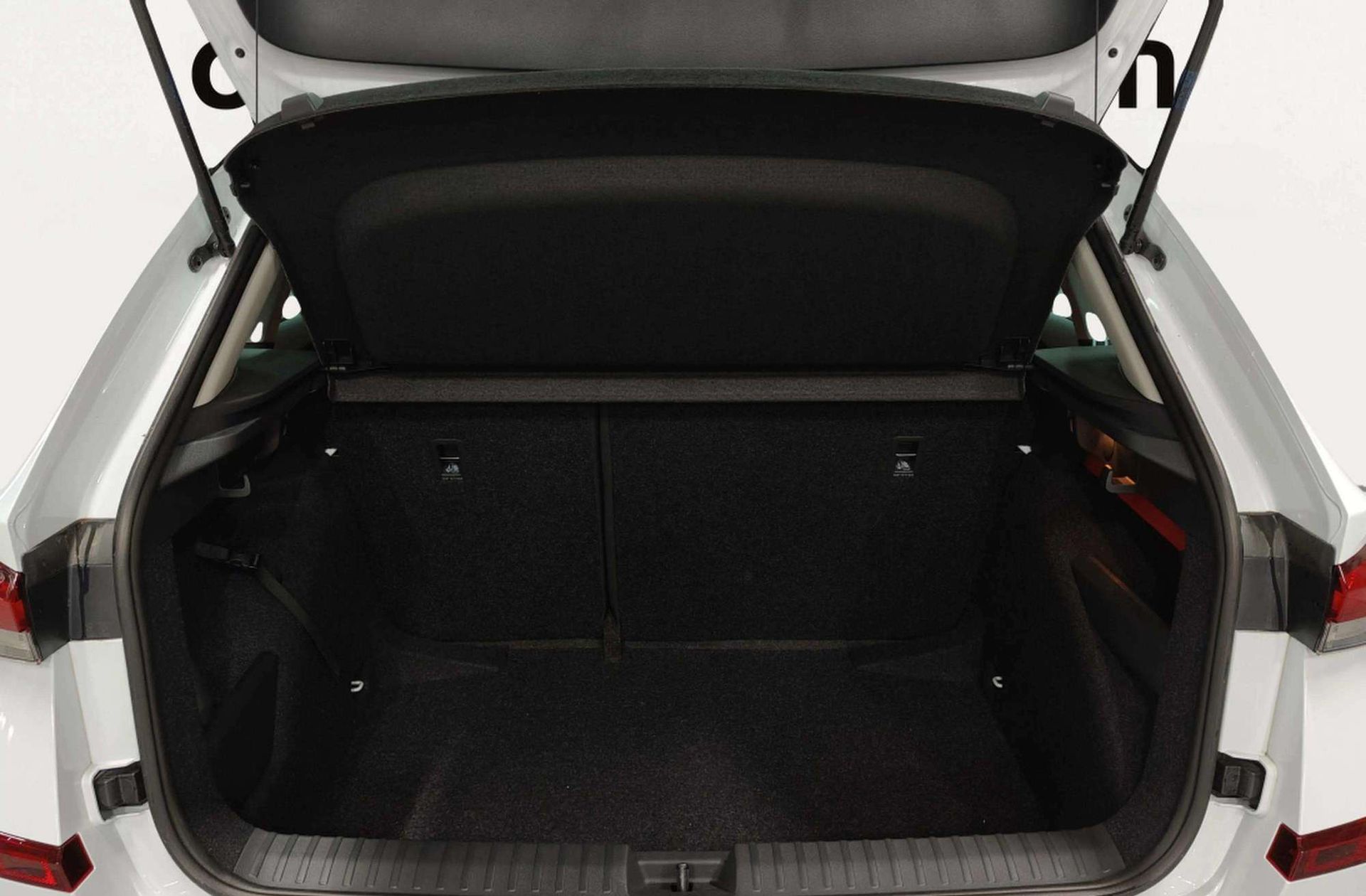 Škoda Kamiq 1.0 TSI Selection DSG - foto 21