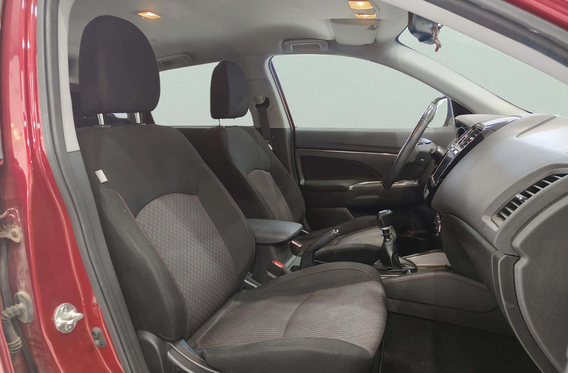 Mitsubishi ASX 160 DI-D Motion - foto 15
