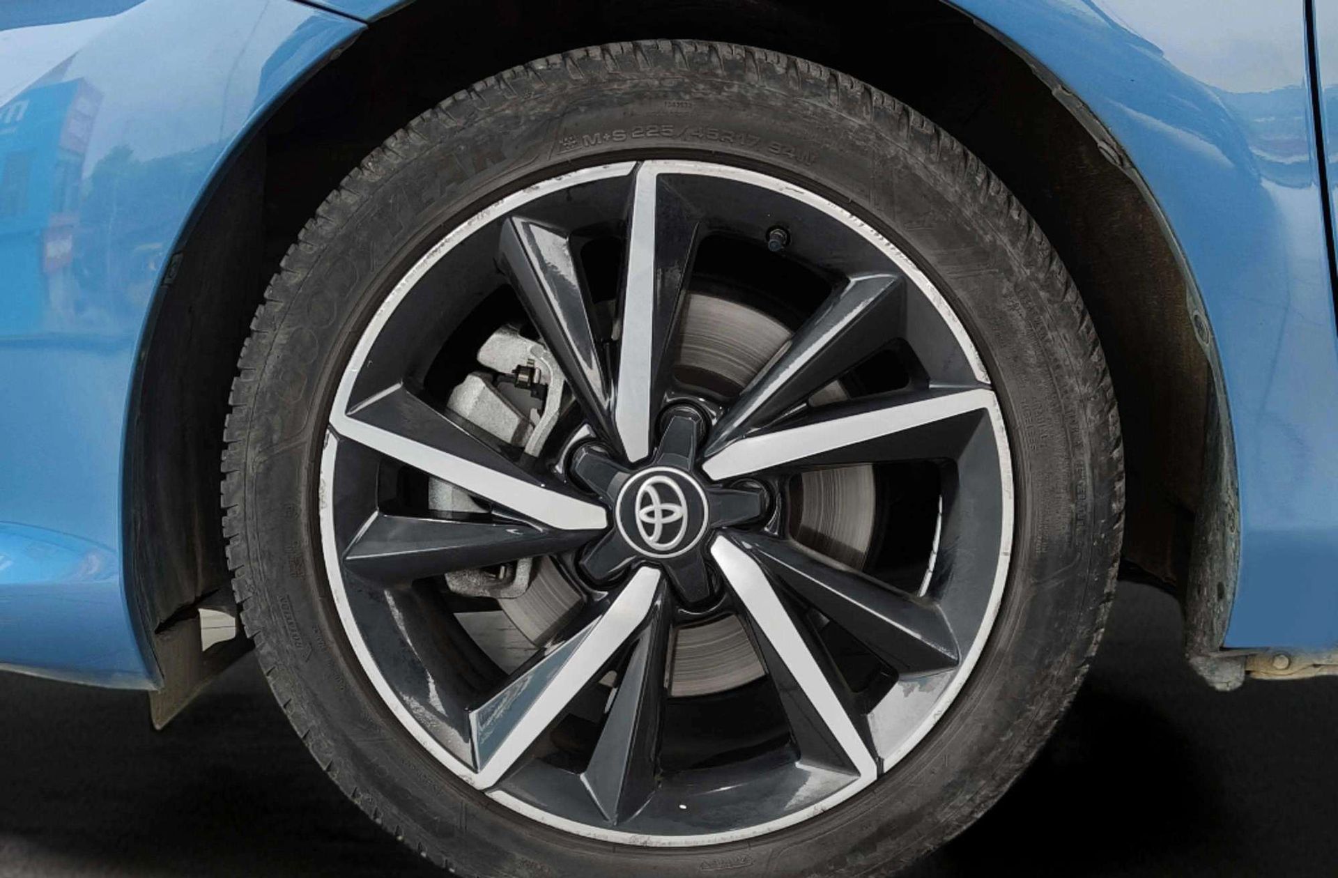 Toyota Auris 140H Hybrid Feel! Edition - foto 38