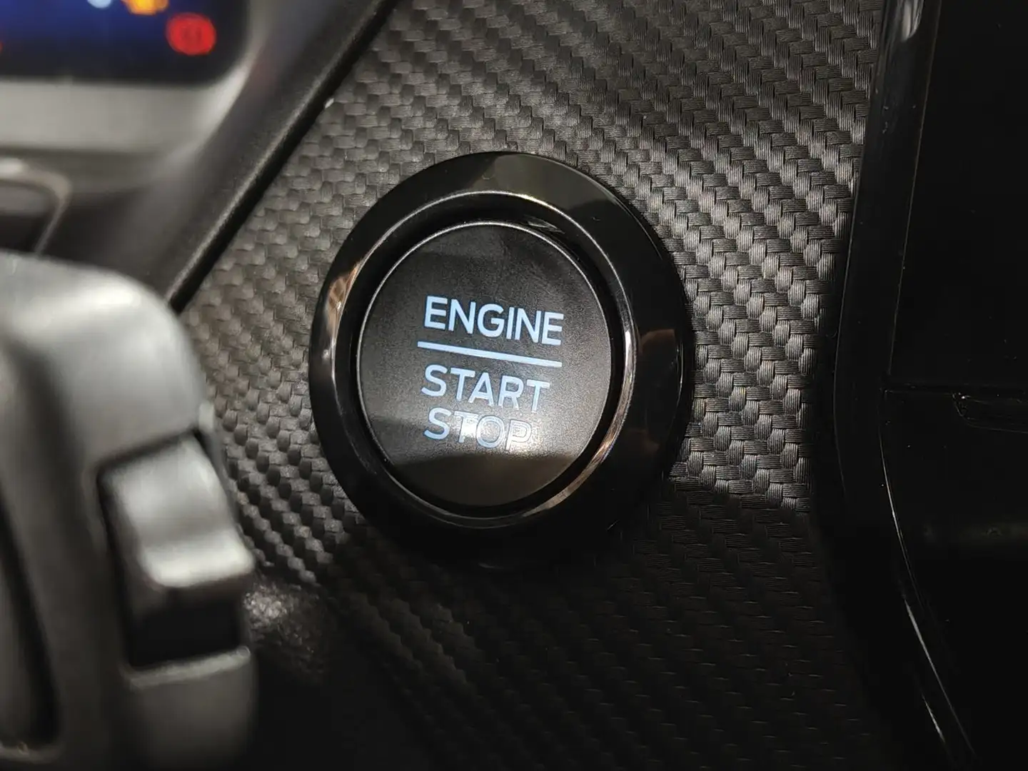 Foto Ford Puma Ford Puma 1.0 EcoBoost MHEV ST-Line X Auto (125 CV)