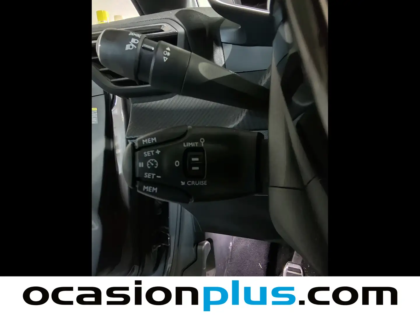 Foto Peugeot 208 Peugeot 208 BlueHDi 100 GT (100 CV)