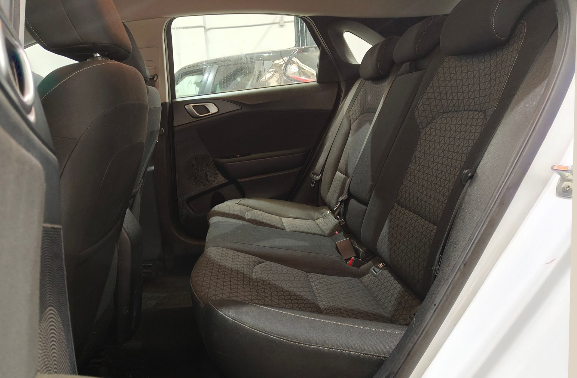 Kia Ceed 1.4 T-GDi Drive - foto 13