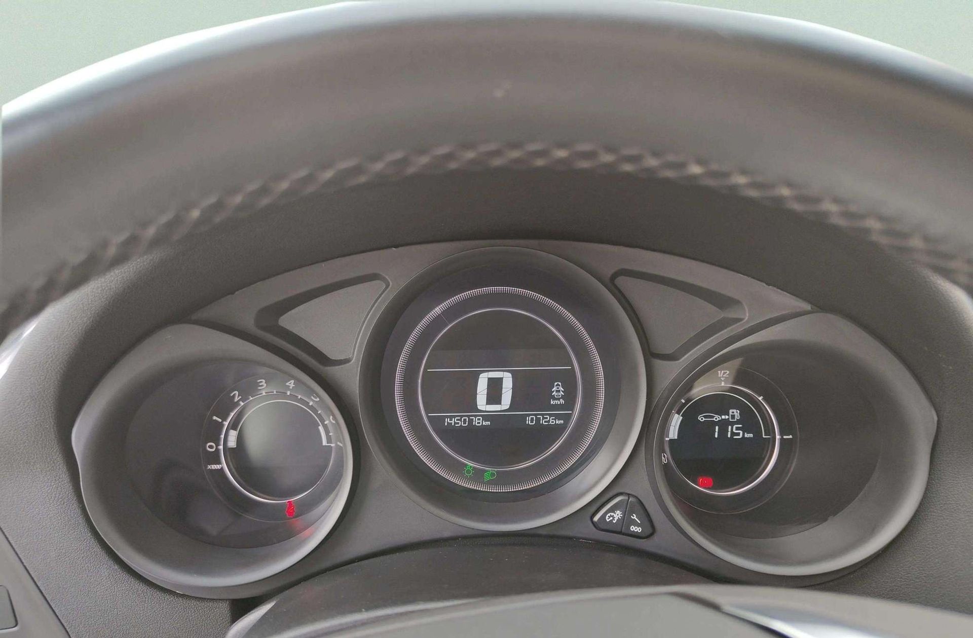 Citroën C4 1.2 PureTech Feel Edition - foto 21