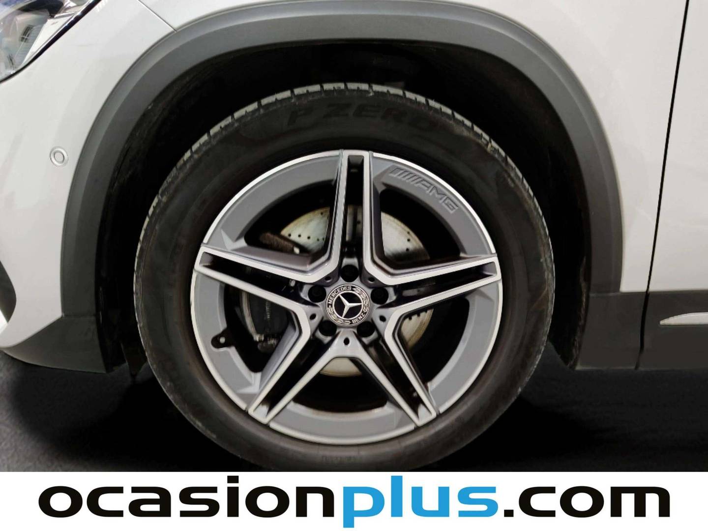 Foto Mercedes GLA Mercedes-Benz GLA 200 D (150 CV) Pack AMG