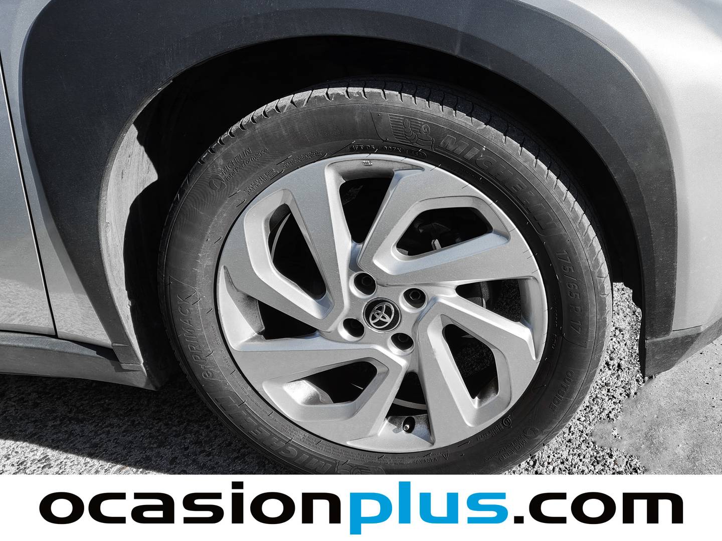 Foto Toyota Aygo X Cross Toyota Aygo X Cross 1.0 VVT-I Play (72 CV)