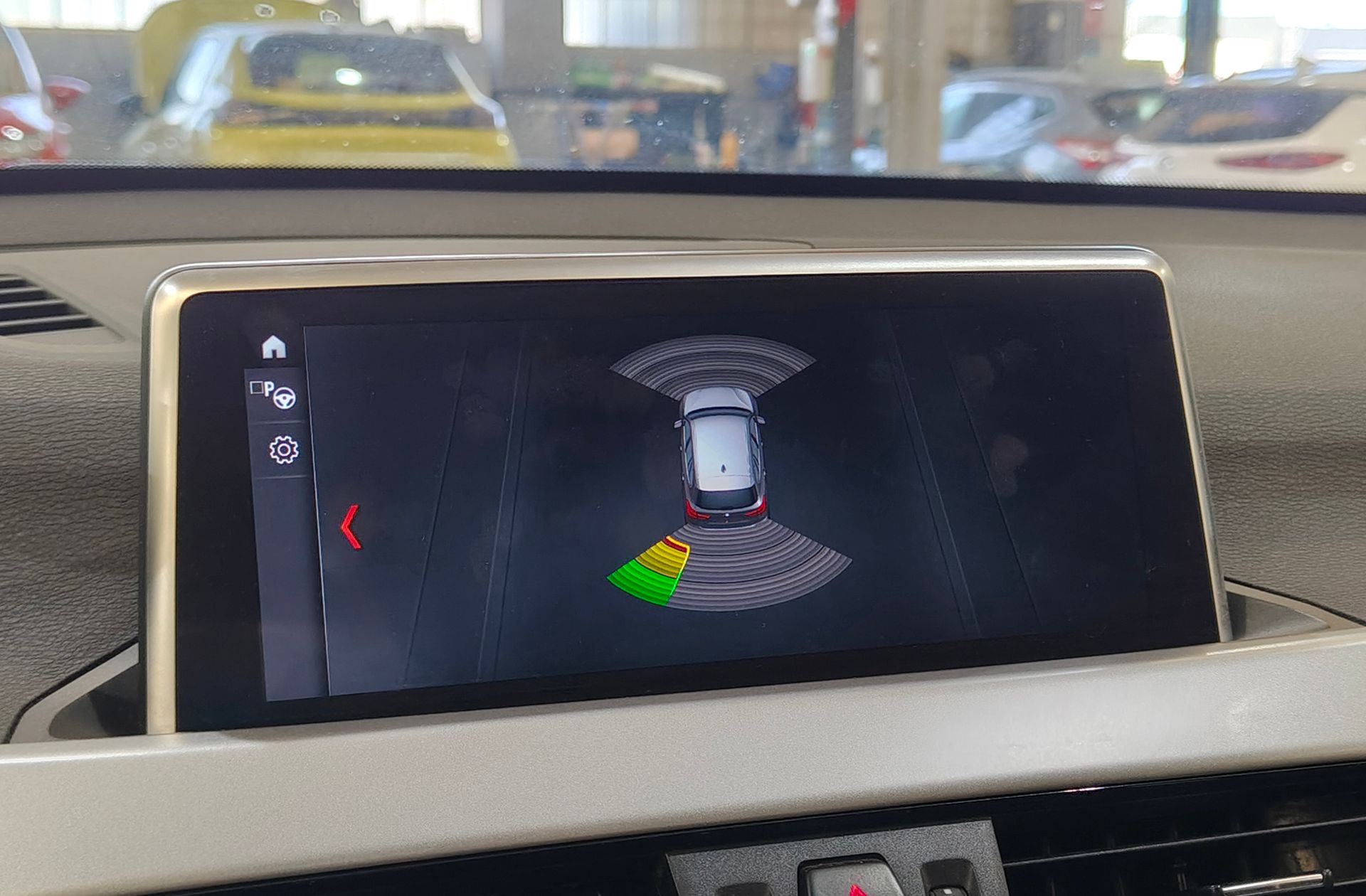 BMW X1 sDrive18i - foto 42
