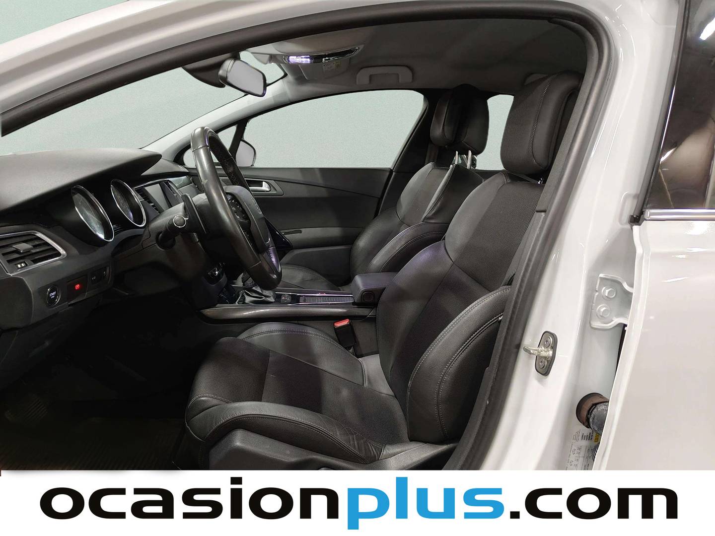 Foto asientos delanteros Peugeot 508 Peugeot 508 2.0 BlueHDI Allure EAT6 (180 CV)