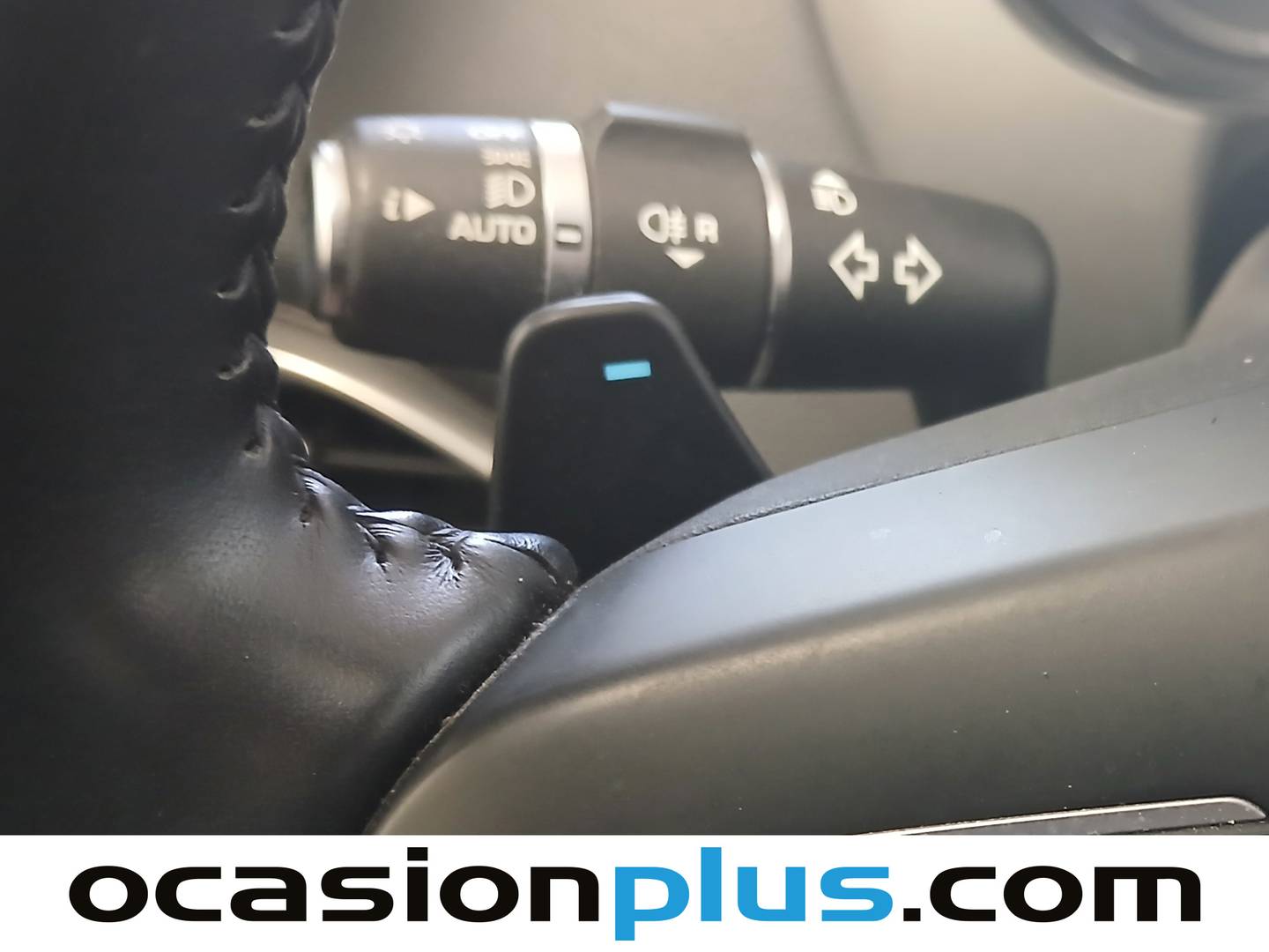 Foto Jaguar XE Jaguar XE 2.0 Diesel Pure RWD Auto (180 CV)