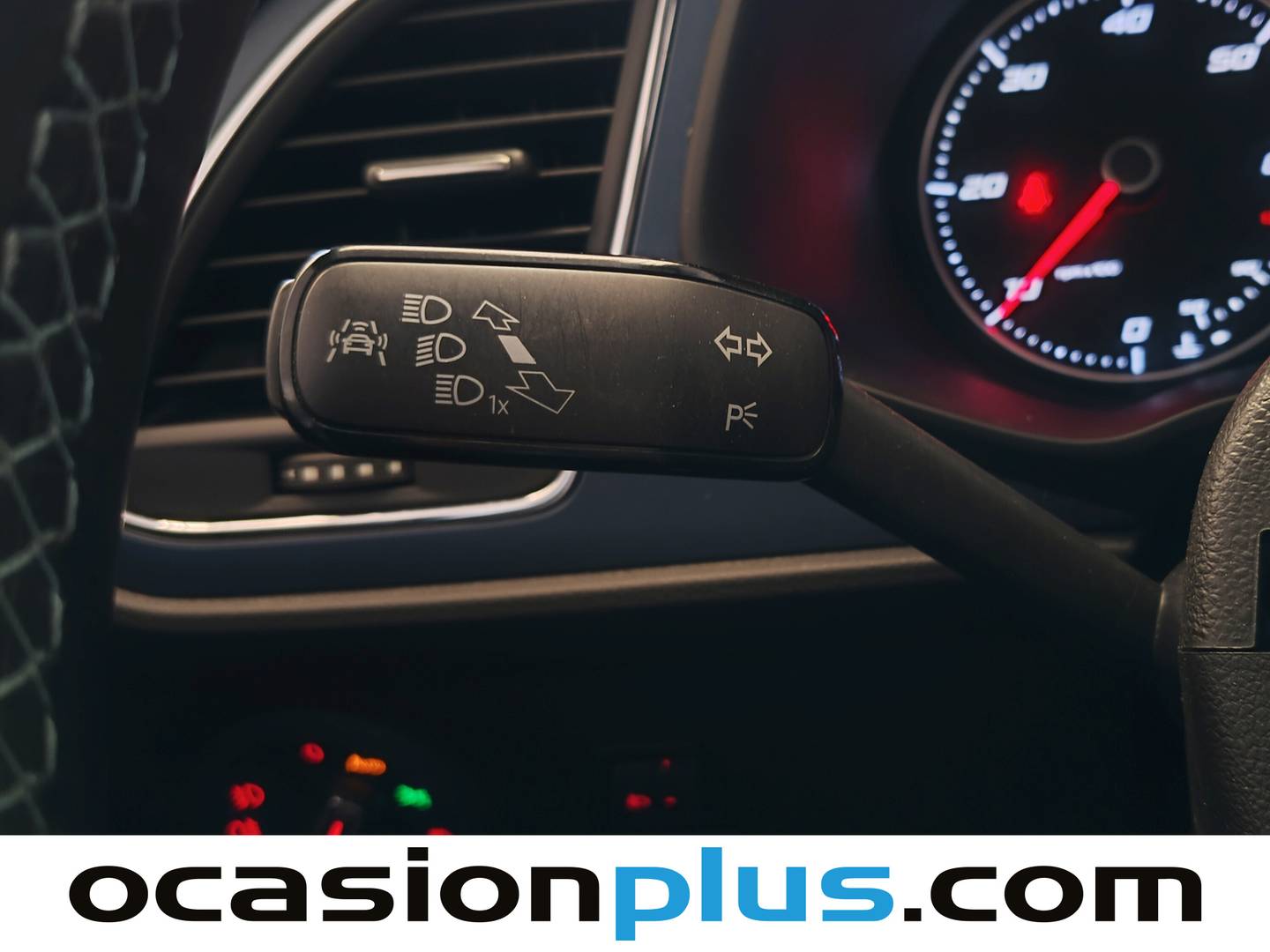 Seat León Seat León 2.0 TDI S&S Style Connect (150 CV) de segunda mano