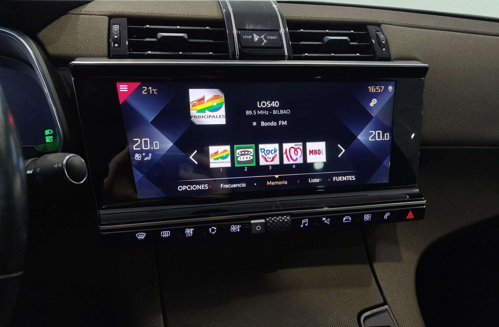 DS 7 Crossback PureTech 130 So Chic - foto 39