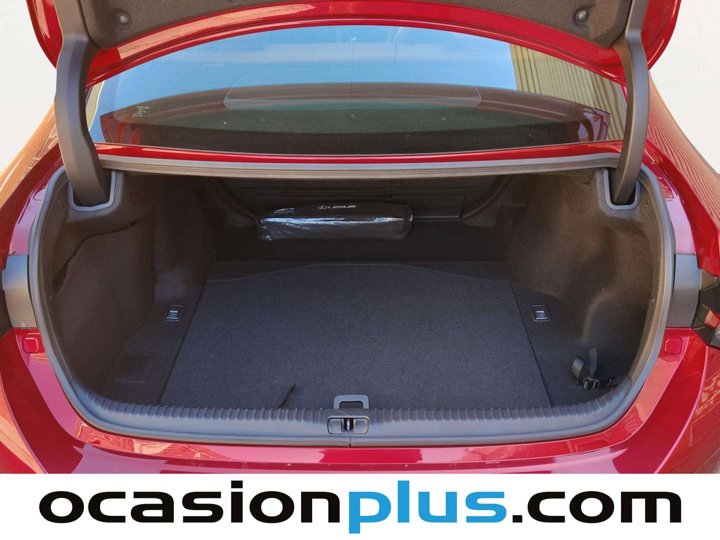 Fotos maletero Lexus RC Lexus RC 300h Business Navigation (223 CV)