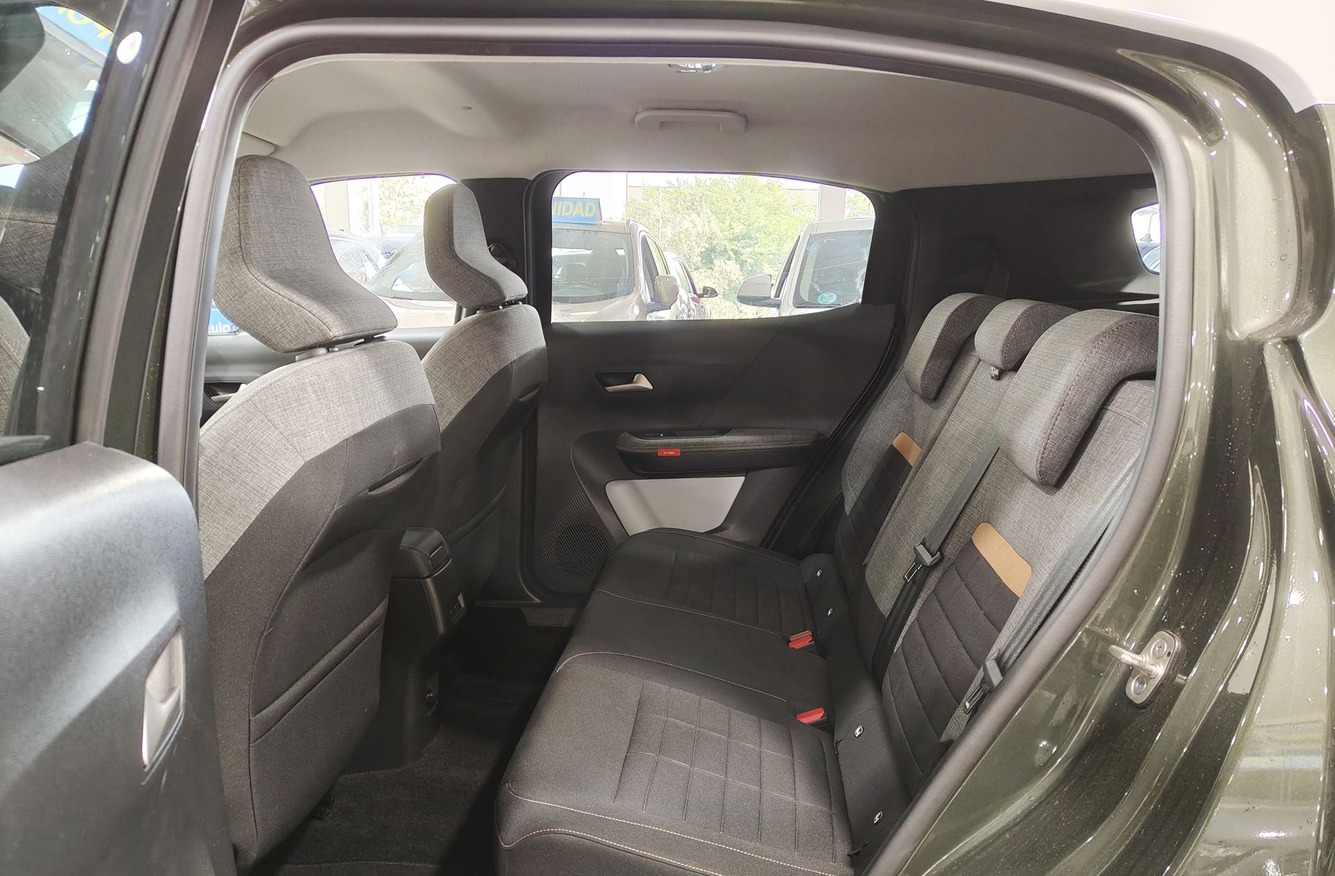 Citroën C3 Aircross Hybrid 145 Plus e-DCS6 - foto 11