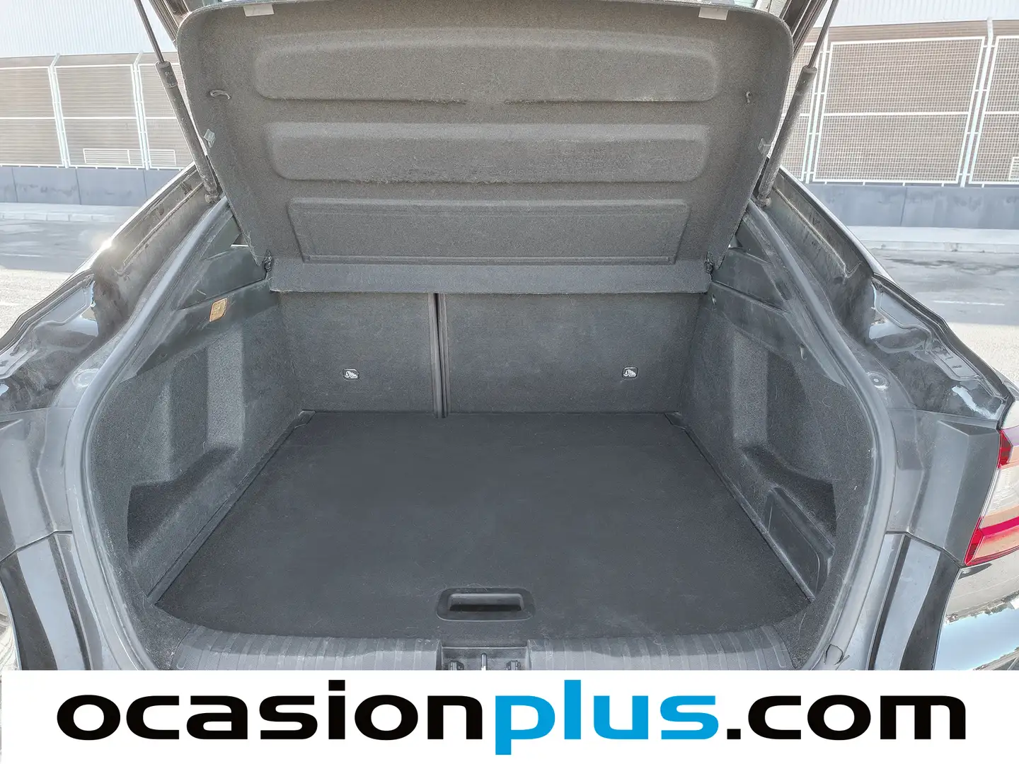 Foto Renault Arkana Renault Arkana RS Line TCe (140 CV) EDC Microhíbrido