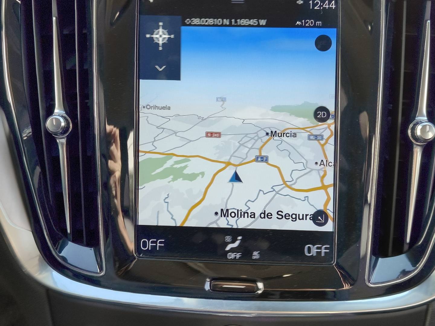 Foto Volvo V60 Volvo V60 D4 Momentum Auto (190 CV)