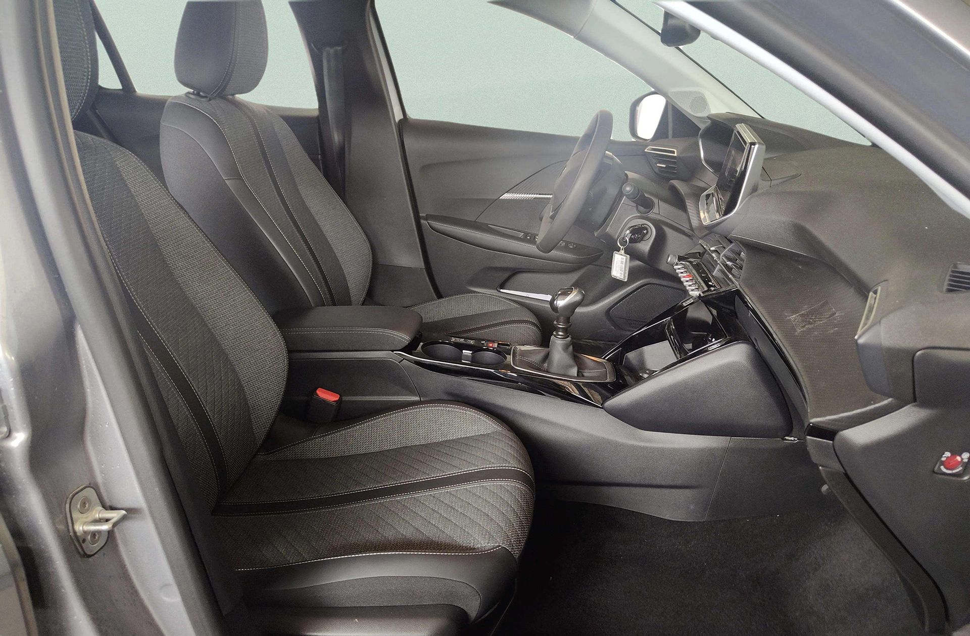 Peugeot 208 PureTech 100 Allure - foto 16