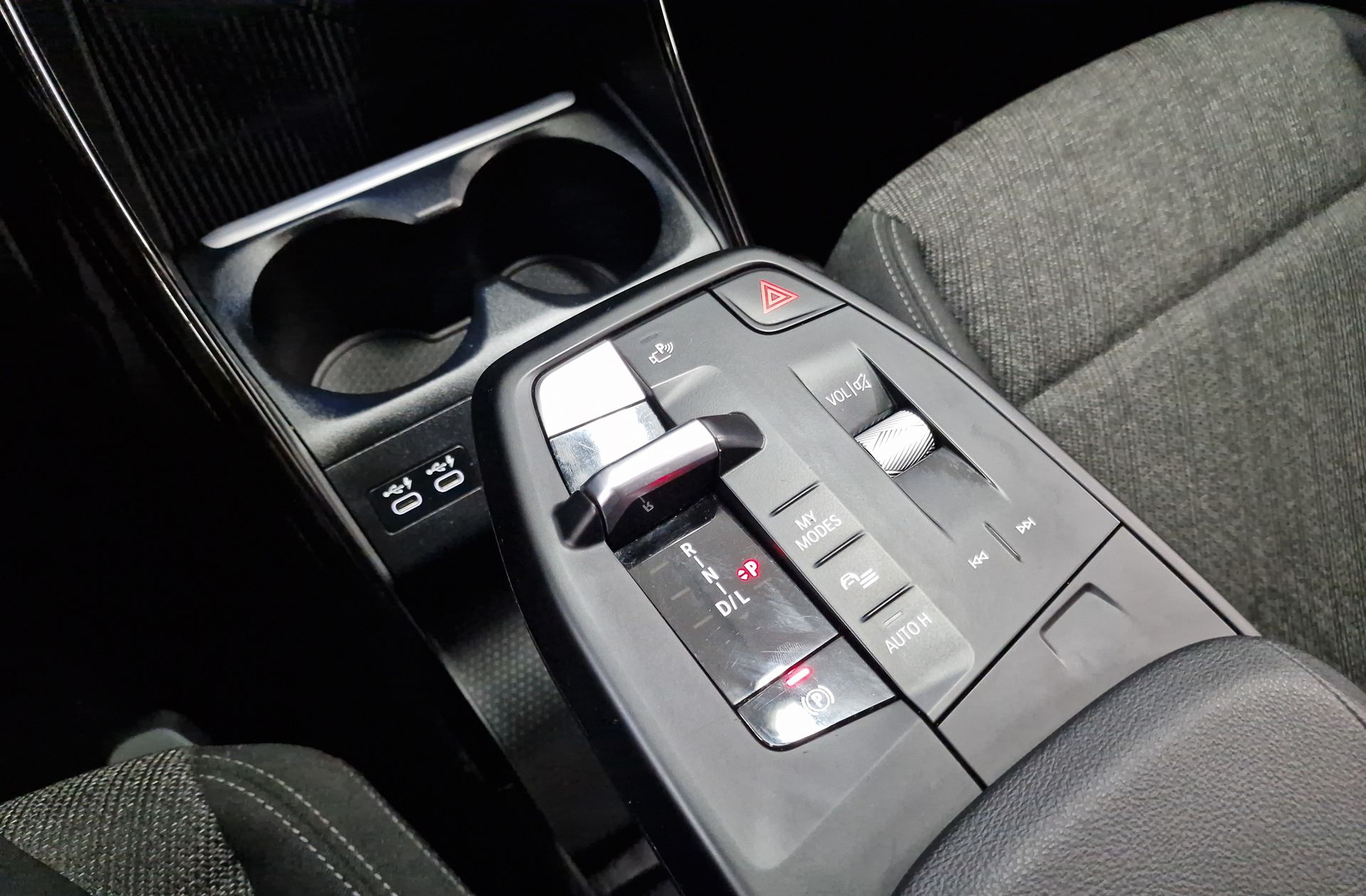 BMW X1 sDrive18i - foto 5