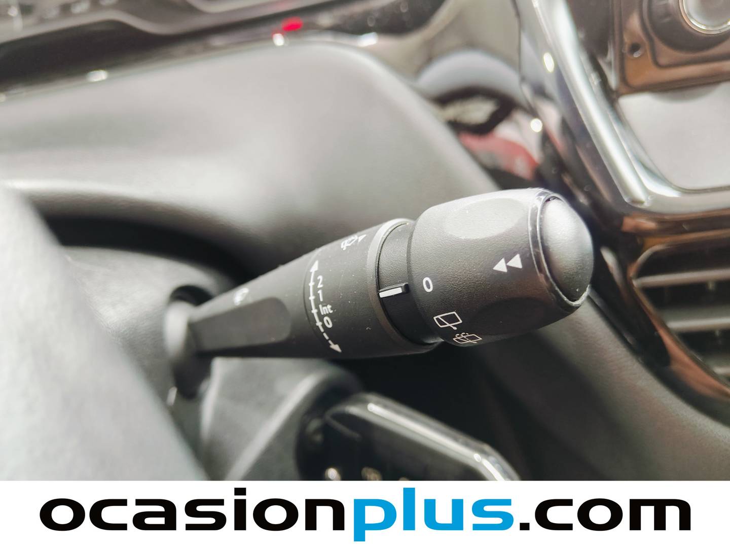 Peugeot 208 Peugeot 208 1.0L PureTech Access (68 CV) 2015