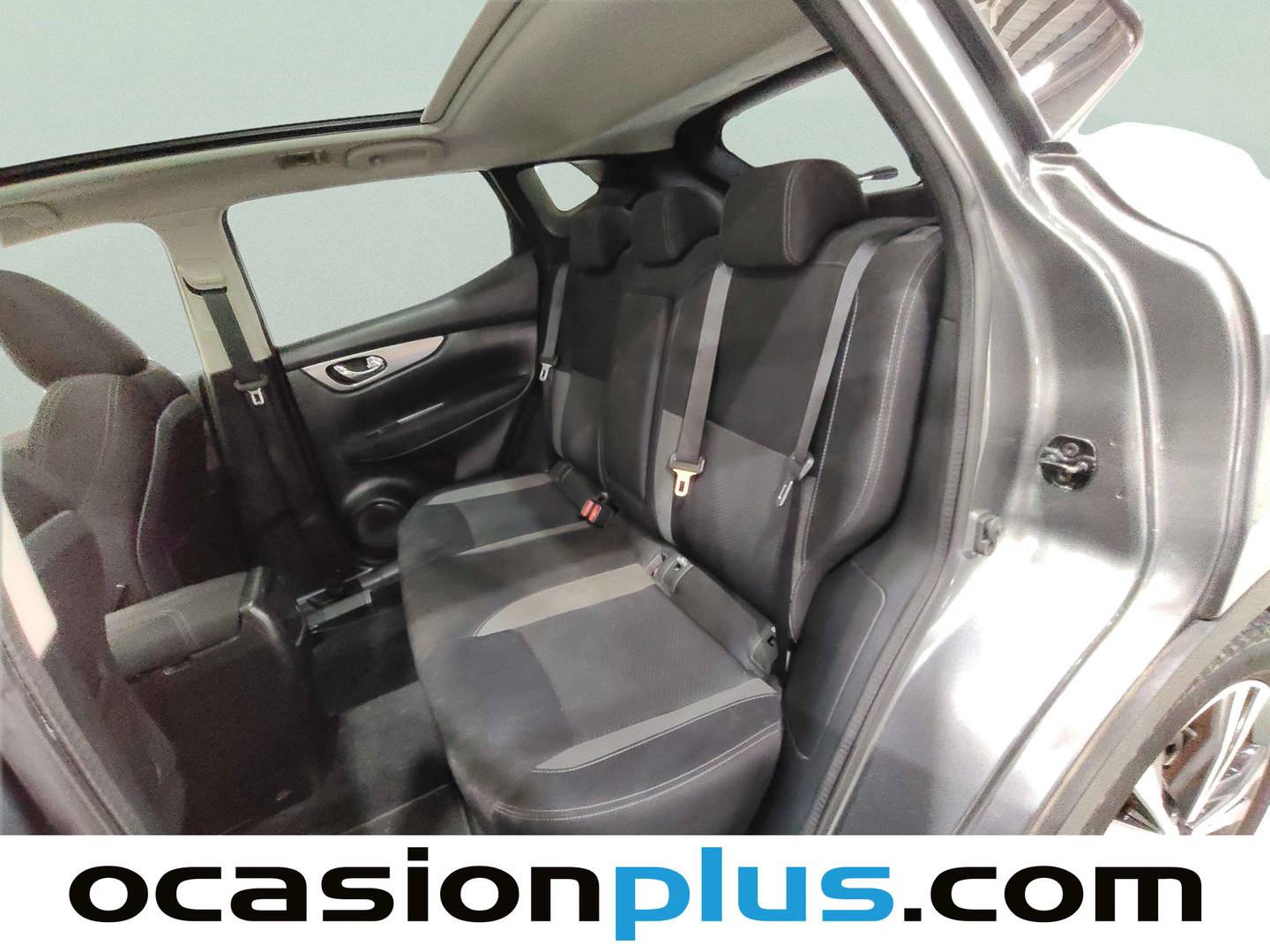 Foto asientos traseros Nissan QASHQAI Nissan Qashqai DIG-T 115 N-Connecta (115 CV)