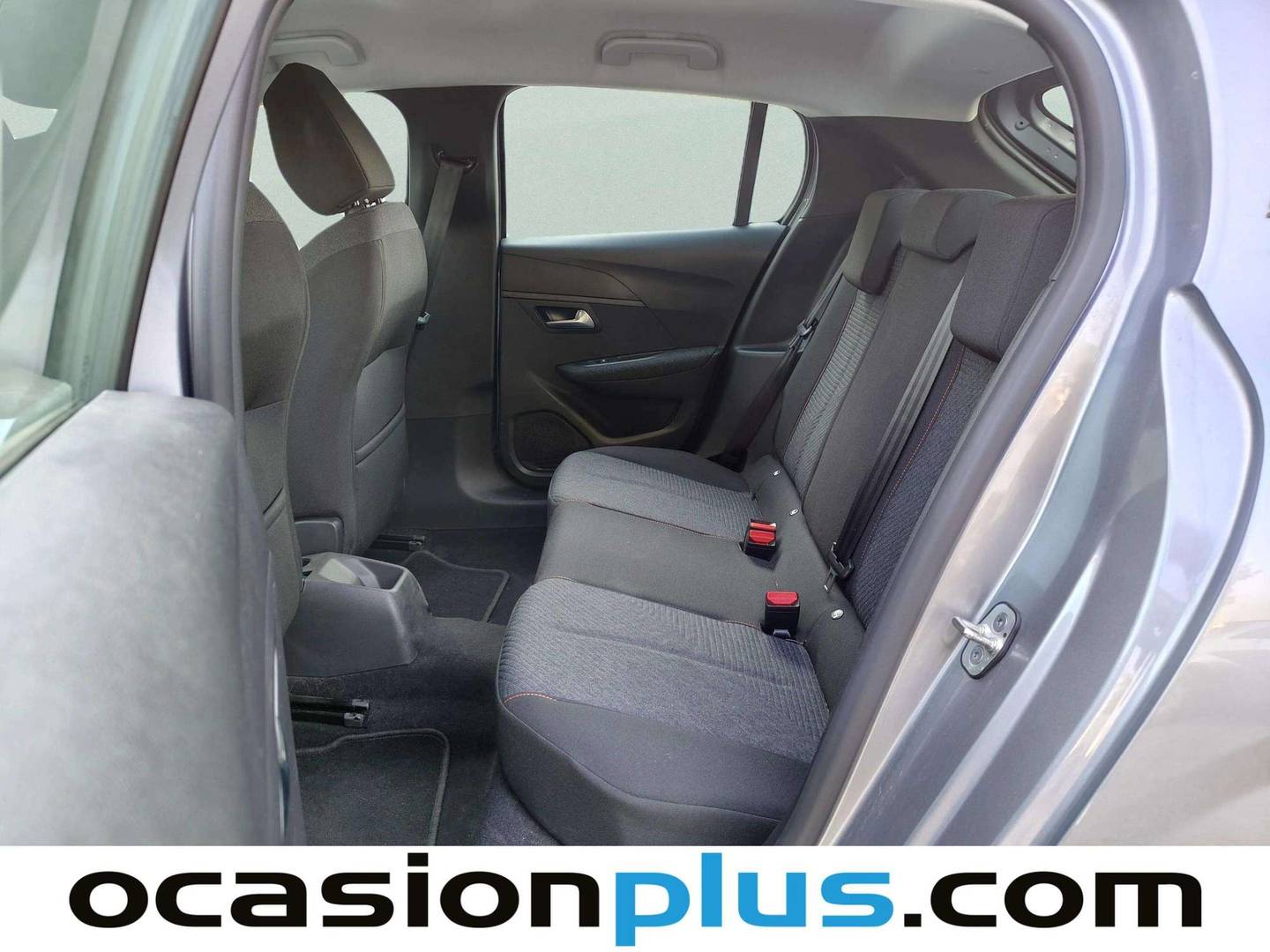 Foto asientos traseros Peugeot 208 Peugeot 208 Style Hybrid 110 eDCS6 (110 CV)