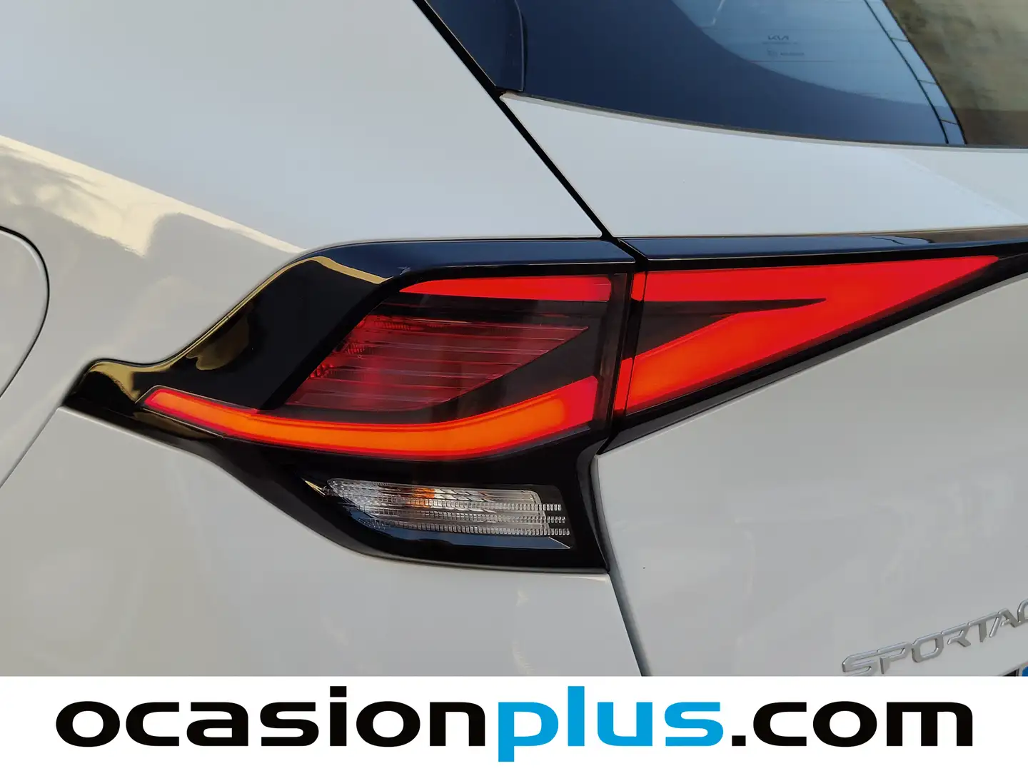 Foto KIA Sportage Kia Sportage 1.6 T-GDi HEV Drive 4x2 (215 CV)