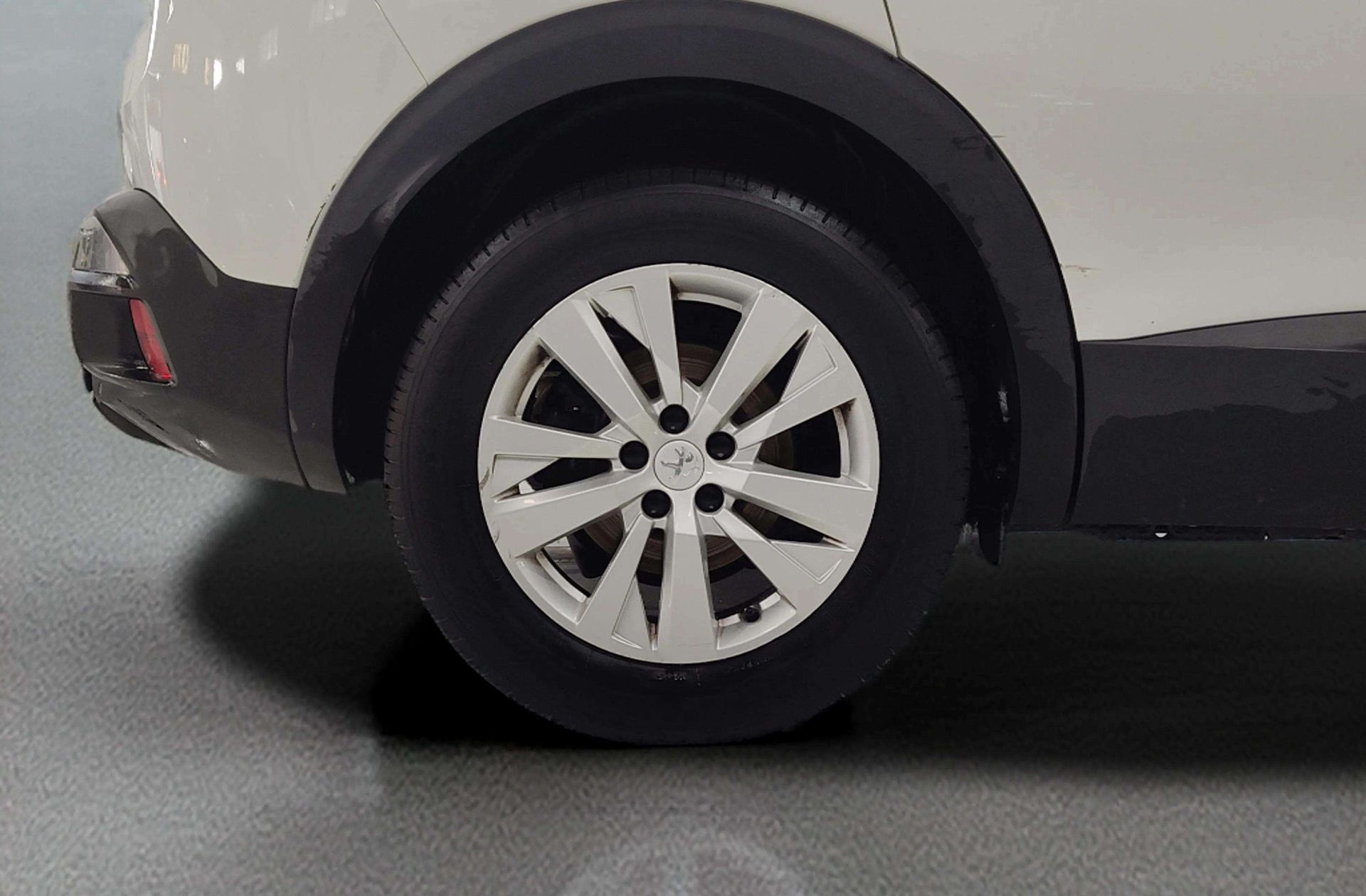 Peugeot 3008 PureTech 130 Active - foto 36